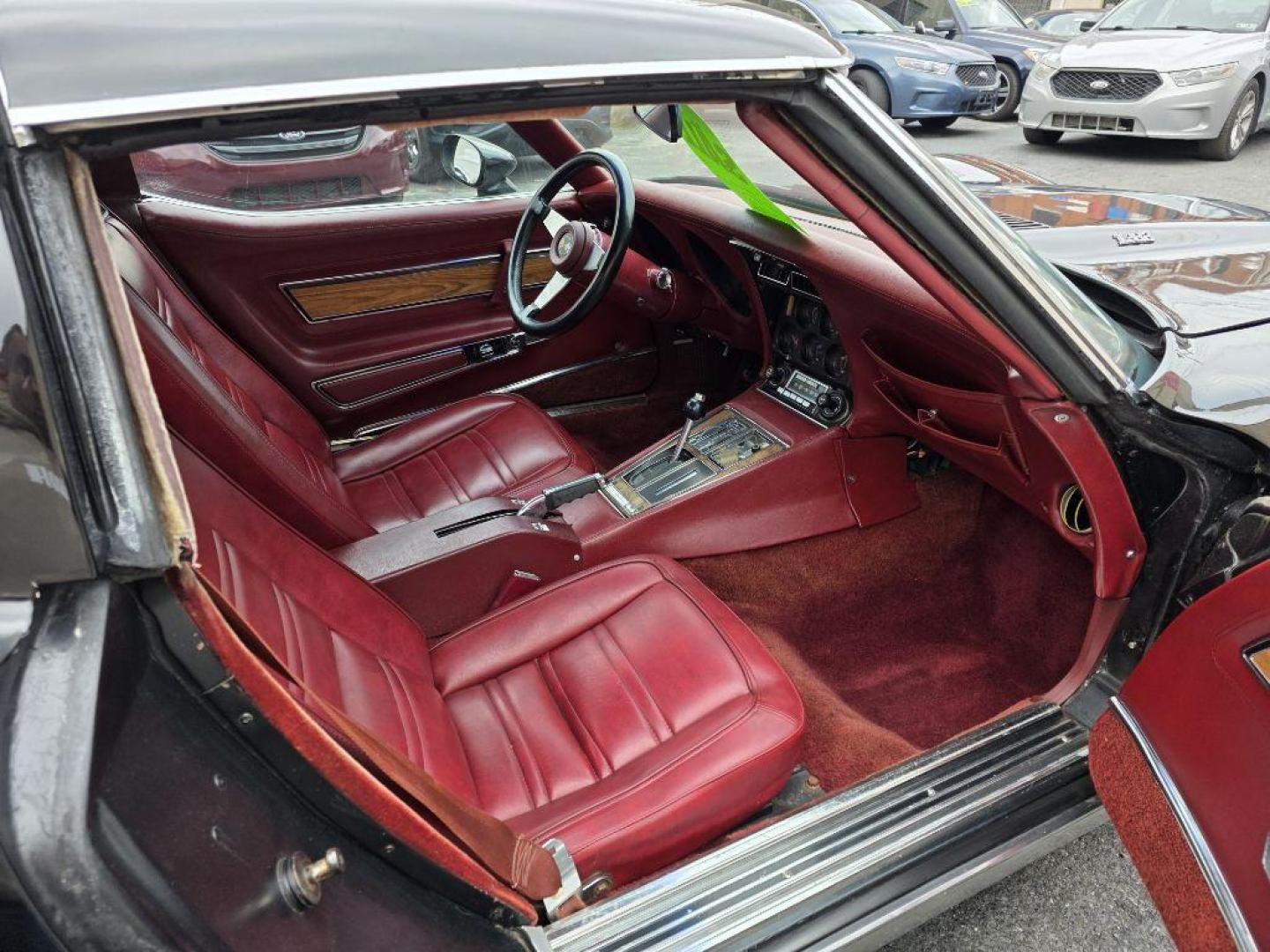 1974 BLACK CHEVROLET CORVETTE L-82 CONVERTIBLE T-TOP (00001Z37T4S) , Automatic transmission, located at 117 North Cameron Street, Harrisburg, PA, 17101, (717) 963-8962, 40.267021, -76.875351 - WE FINANCE!!! Good Credit/ Bad Credit/ No Credit - ALL Trade-Ins Welcomed!!! ***Guaranteed Credit Approval*** APPLY ONLINE or CALL us TODAY ;) Please call us to discuss your cash and financing options. - Photo#17