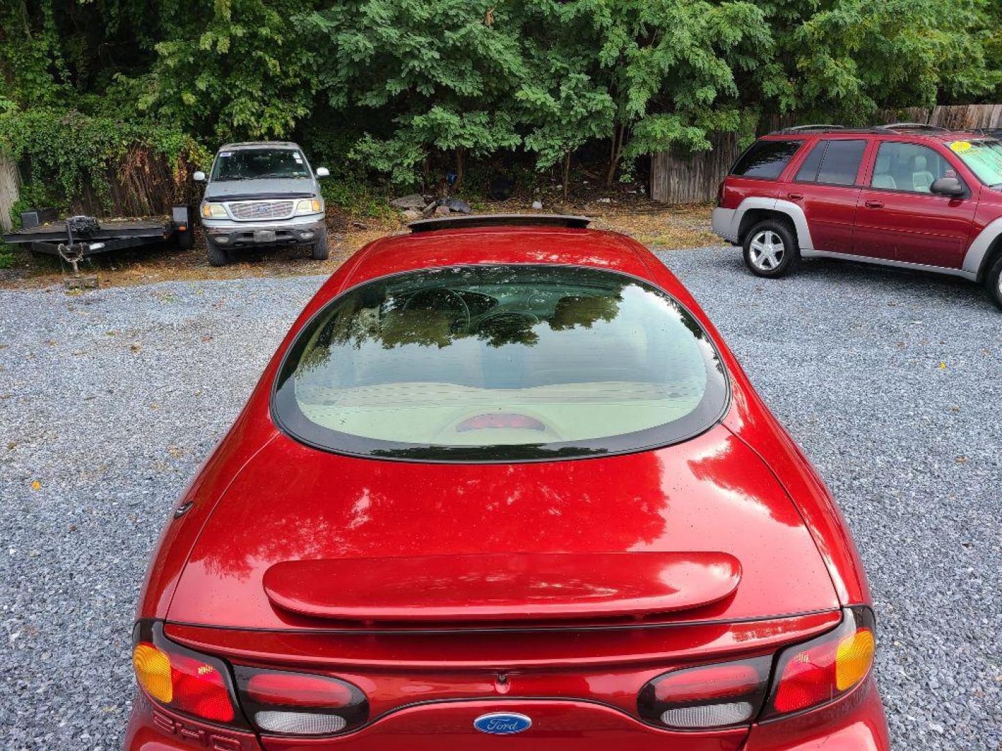 1996 RED FORD TAURUS SHO (1FALP54N4TA) with an 3.4L engine, Automatic transmission, located at 117 North Cameron Street, Harrisburg, PA, 17101, (717) 963-8962, 40.267021, -76.875351 - WE FINANCE!!! Good Credit/ Bad Credit/ No Credit - ALL Trade-Ins Welcomed!!! ***Guaranteed Credit Approval*** APPLY ONLINE or CALL us TODAY ;) Internet Prices and Marketplace Prices are SPECIAL discounted ***CASH DEALS*** Retail Prices are higher. Please call us to discuss your cash and finan - Photo#4