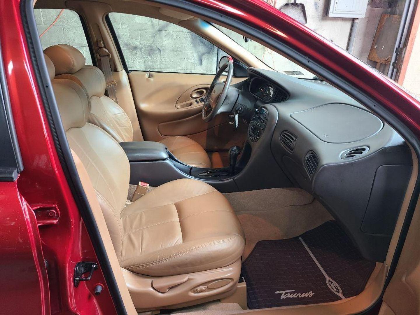 1996 RED FORD TAURUS SHO (1FALP54N4TA) with an 3.4L engine, Automatic transmission, located at 117 North Cameron Street, Harrisburg, PA, 17101, (717) 963-8962, 40.267021, -76.875351 - WE FINANCE!!! Good Credit/ Bad Credit/ No Credit - ALL Trade-Ins Welcomed!!! ***Guaranteed Credit Approval*** APPLY ONLINE or CALL us TODAY ;) Internet Prices and Marketplace Prices are SPECIAL discounted ***CASH DEALS*** Retail Prices are higher. Please call us to discuss your cash and finan - Photo#14