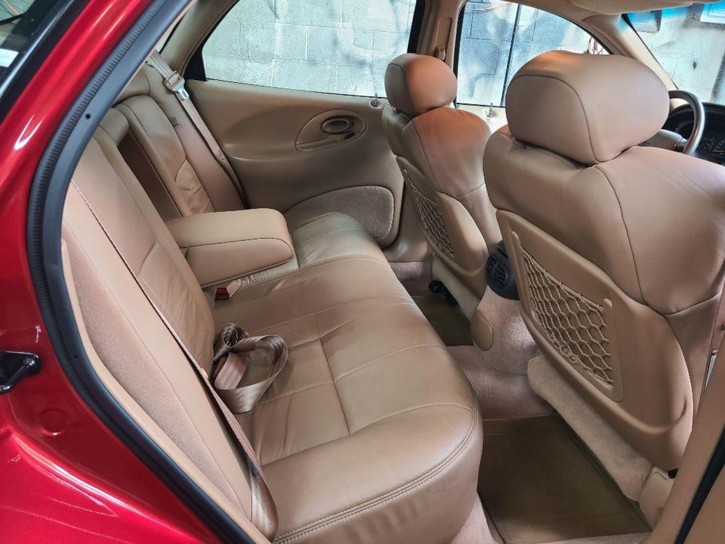 1996 RED FORD TAURUS SHO (1FALP54N4TA) with an 3.4L engine, Automatic transmission, located at 117 North Cameron Street, Harrisburg, PA, 17101, (717) 963-8962, 40.267021, -76.875351 - WE FINANCE!!! Good Credit/ Bad Credit/ No Credit - ALL Trade-Ins Welcomed!!! ***Guaranteed Credit Approval*** APPLY ONLINE or CALL us TODAY ;) Internet Prices and Marketplace Prices are SPECIAL discounted ***CASH DEALS*** Retail Prices are higher. Please call us to discuss your cash and finan - Photo#19