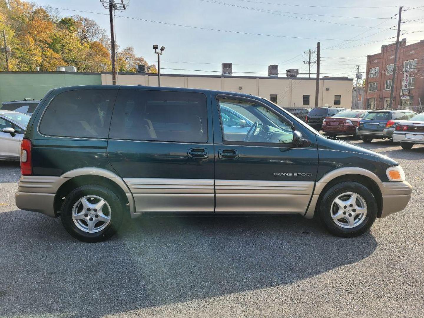 1997 TEAL PONTIAC TRANS SPORT SE (1GMDU06E3VD) with an 3.4L engine, Automatic transmission, located at 117 North Cameron Street, Harrisburg, PA, 17101, (717) 963-8962, 40.267021, -76.875351 - WE FINANCE!!! Good Credit/ Bad Credit/ No Credit - ALL Trade-Ins Welcomed!!! ***Guaranteed Credit Approval*** APPLY ONLINE or CALL us TODAY ;) Internet Prices and Marketplace Prices are SPECIAL discounted ***CASH DEALS*** Retail Prices are higher. Please call us to discuss your cash and finan - Photo#5