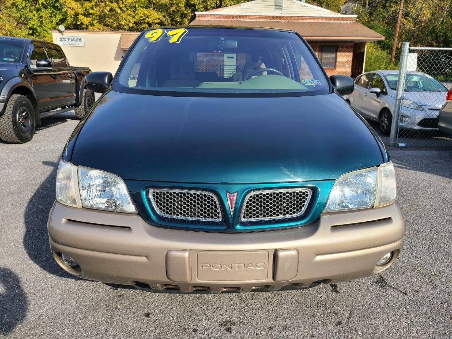 1997 TEAL PONTIAC TRANS SPORT SE (1GMDU06E3VD) with an 3.4L engine, Automatic transmission, located at 117 North Cameron Street, Harrisburg, PA, 17101, (717) 963-8962, 40.267021, -76.875351 - WE FINANCE!!! Good Credit/ Bad Credit/ No Credit - ALL Trade-Ins Welcomed!!! ***Guaranteed Credit Approval*** APPLY ONLINE or CALL us TODAY ;) Internet Prices and Marketplace Prices are SPECIAL discounted ***CASH DEALS*** Retail Prices are higher. Please call us to discuss your cash and finan - Photo#7