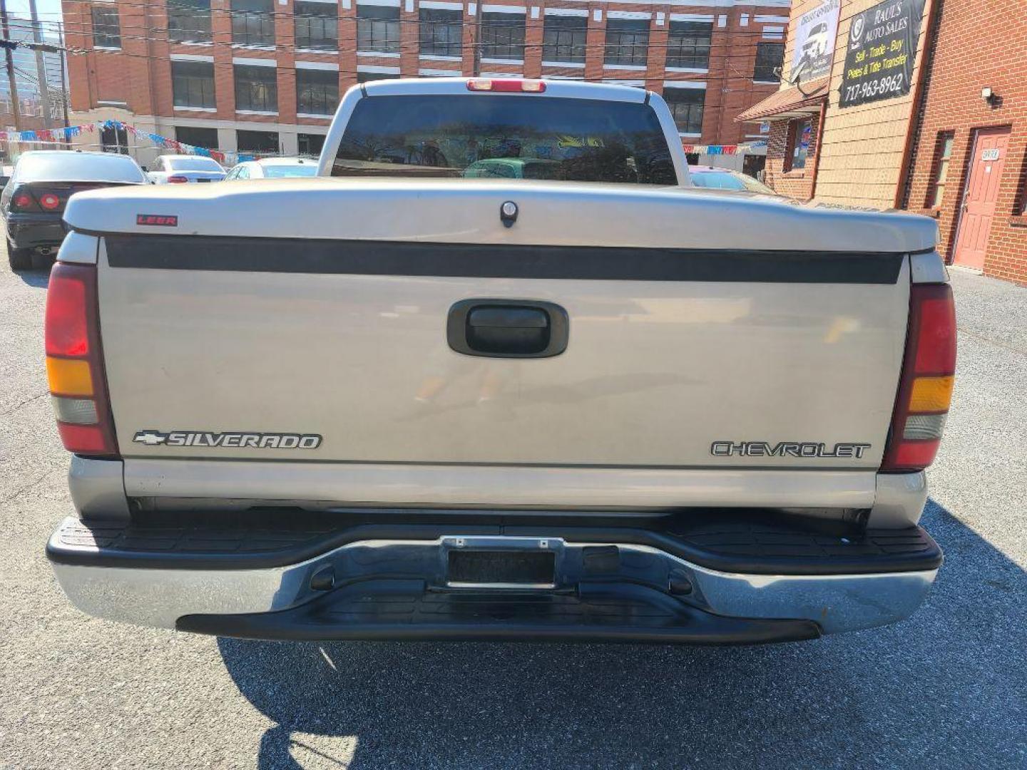 2002 TAN CHEVROLET SILVERADO 1500 LS EXT CAB (2GCEC19V221) with an 4.8L engine, Automatic transmission, located at 117 North Cameron Street, Harrisburg, PA, 17101, (717) 963-8962, 40.267021, -76.875351 - WE FINANCE!!! Good Credit/ Bad Credit/ No Credit - ALL Trade-Ins Welcomed!!! ***Guaranteed Credit Approval*** APPLY ONLINE or CALL us TODAY ;) Internet Prices and Marketplace Prices are SPECIAL discounted ***CASH DEALS*** Retail Prices are higher. Please call us to discuss your cash and finan - Photo#3