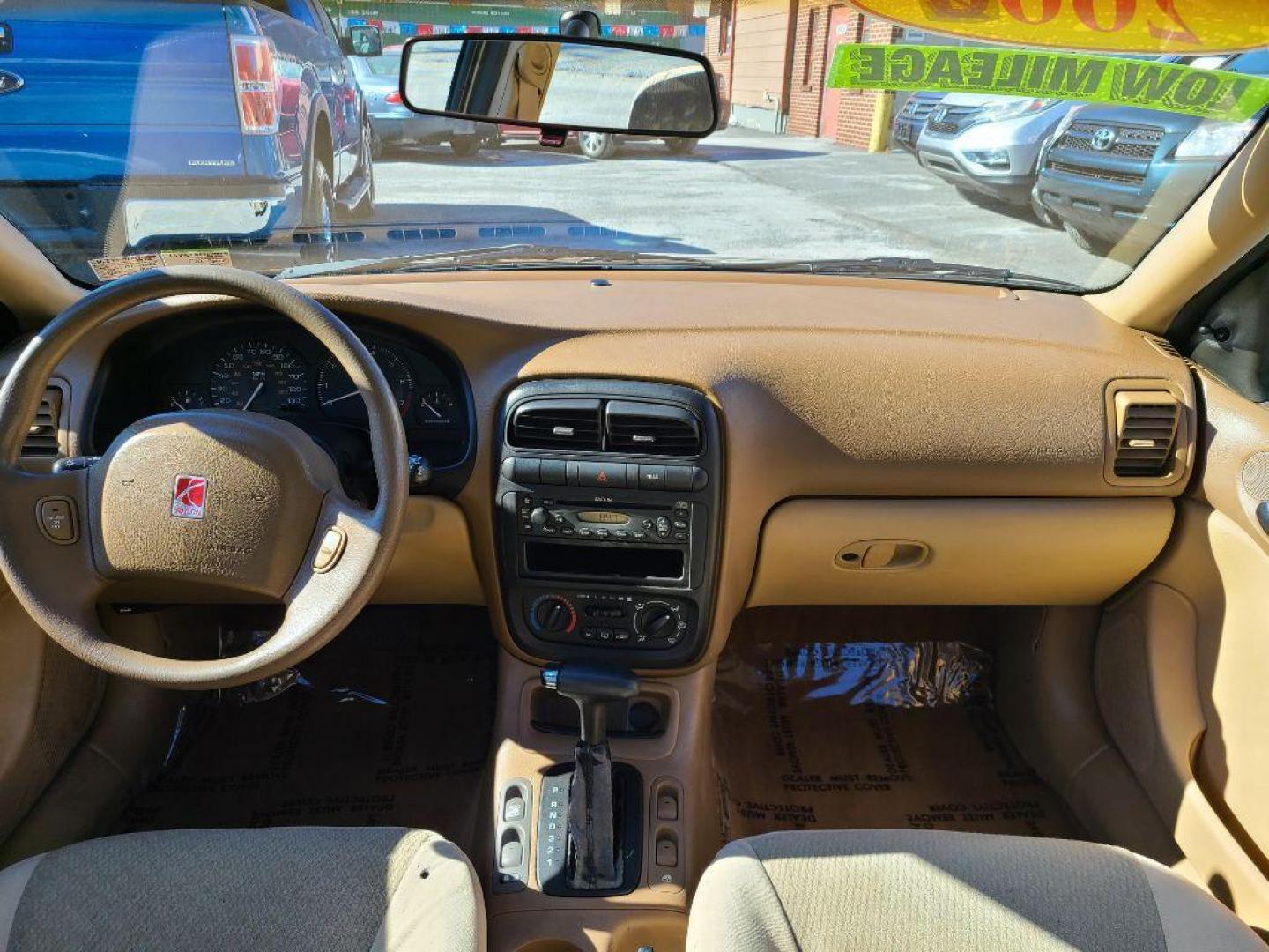 2002 GOLD SATURN L100 SEDAN (1G8JS54F72Y) with an 2.2L engine, Automatic transmission, located at 117 North Cameron Street, Harrisburg, PA, 17101, (717) 963-8962, 40.267021, -76.875351 - Photo#9