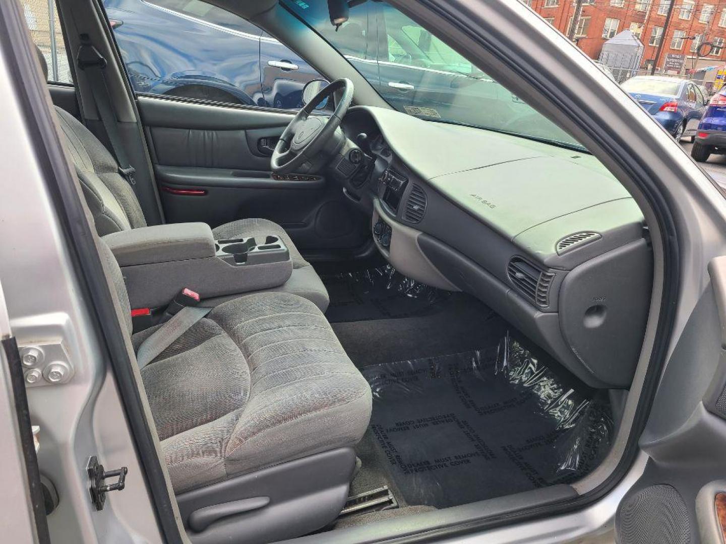 2003 SILVER BUICK CENTURY CUSTOM (2G4WS52J831) with an 3.1L engine, Automatic transmission, located at 117 North Cameron Street, Harrisburg, PA, 17101, (717) 963-8962, 40.267021, -76.875351 - WE FINANCE!!! Good Credit/ Bad Credit/ No Credit - ALL Trade-Ins Welcomed!!! ***Guaranteed Credit Approval*** APPLY ONLINE or CALL us TODAY ;) Internet Prices and Marketplace Prices are SPECIAL discounted ***CASH DEALS*** Retail Prices are higher. Please call us to discuss your cash and finan - Photo#12