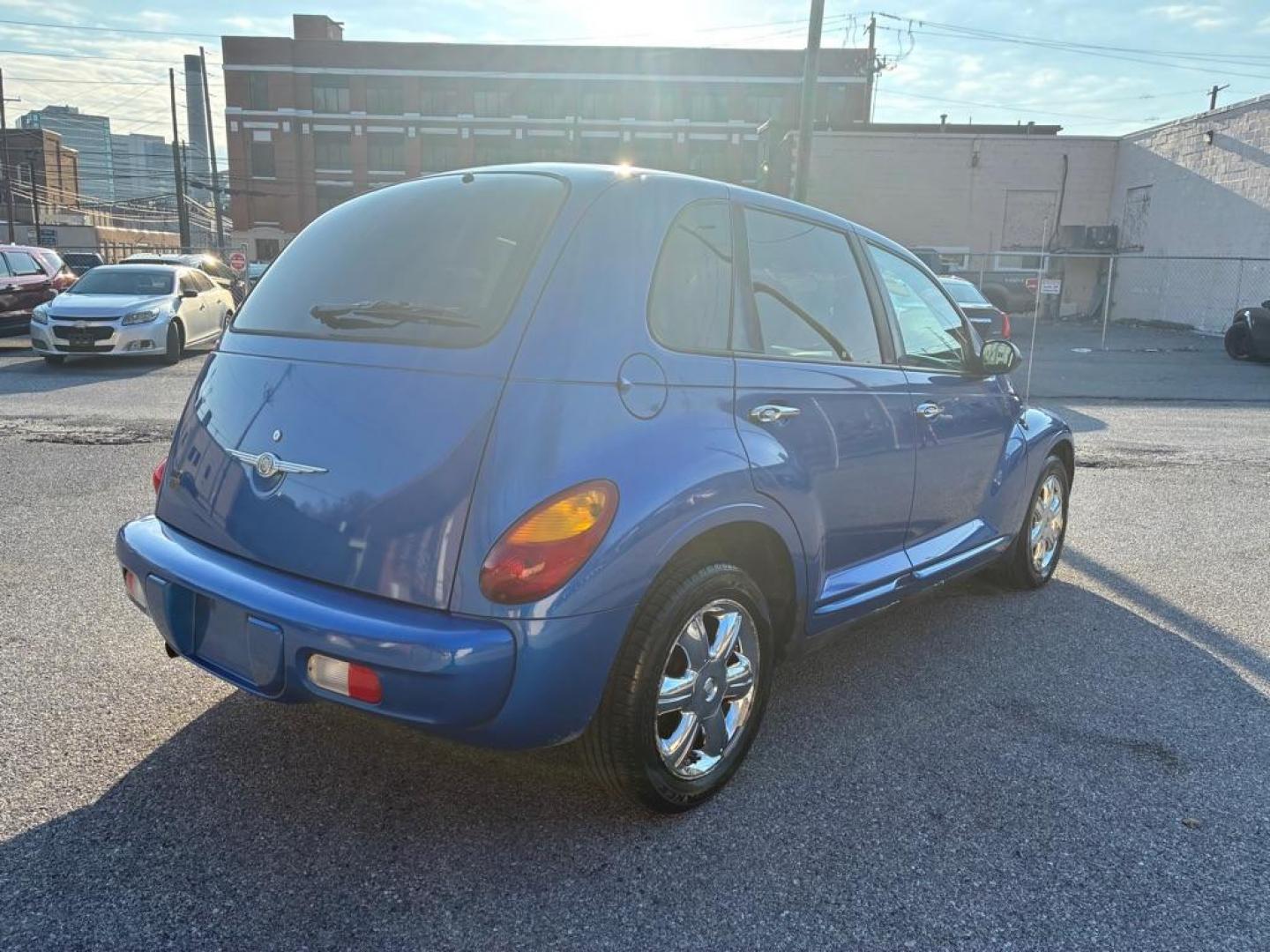 2003 BLUE CHRYSLER PT CRUISER LIMITED (3C8FY68B83T) with an 2.4L engine, Automatic transmission, located at 117 North Cameron Street, Harrisburg, PA, 17101, (717) 963-8962, 40.267021, -76.875351 - Photo#4