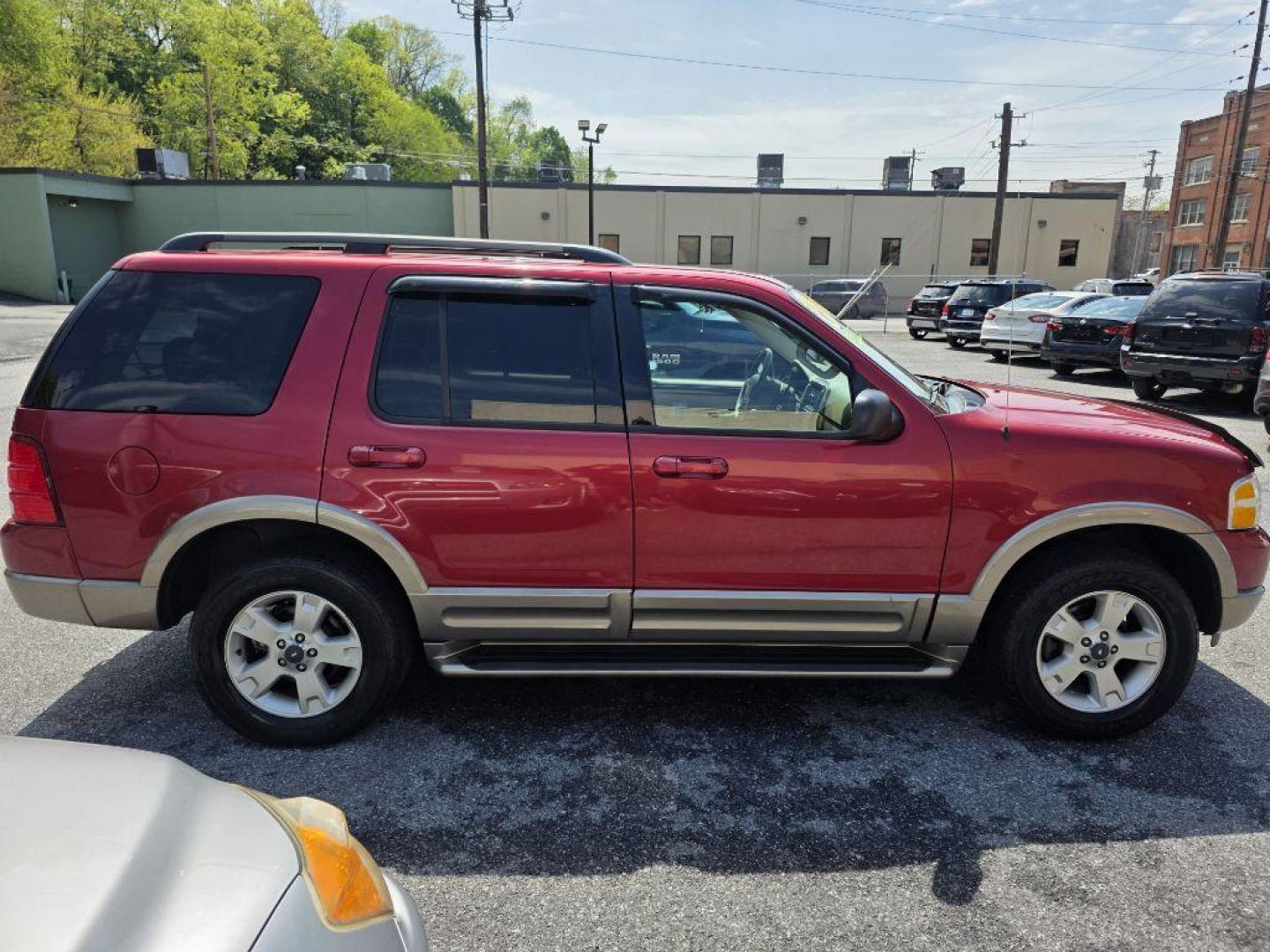 2003 RED FORD EXPLORER EDDIE BAUER (1FMZU74W73U) with an 4.6L engine, Automatic transmission, located at 117 North Cameron Street, Harrisburg, PA, 17101, (717) 963-8962, 40.267021, -76.875351 - Photo#5