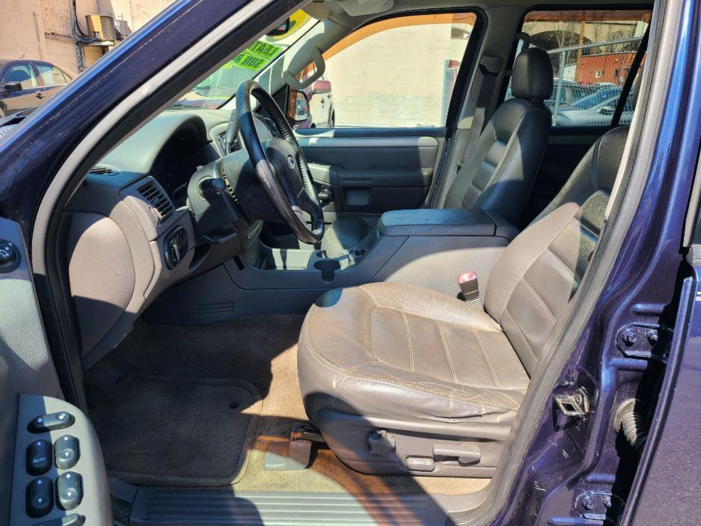 2003 BLUE FORD EXPLORER XLT (1FMZU73KX3U) with an 4.0L engine, Automatic transmission, located at 117 North Cameron Street, Harrisburg, PA, 17101, (717) 963-8962, 40.267021, -76.875351 - Photo#15