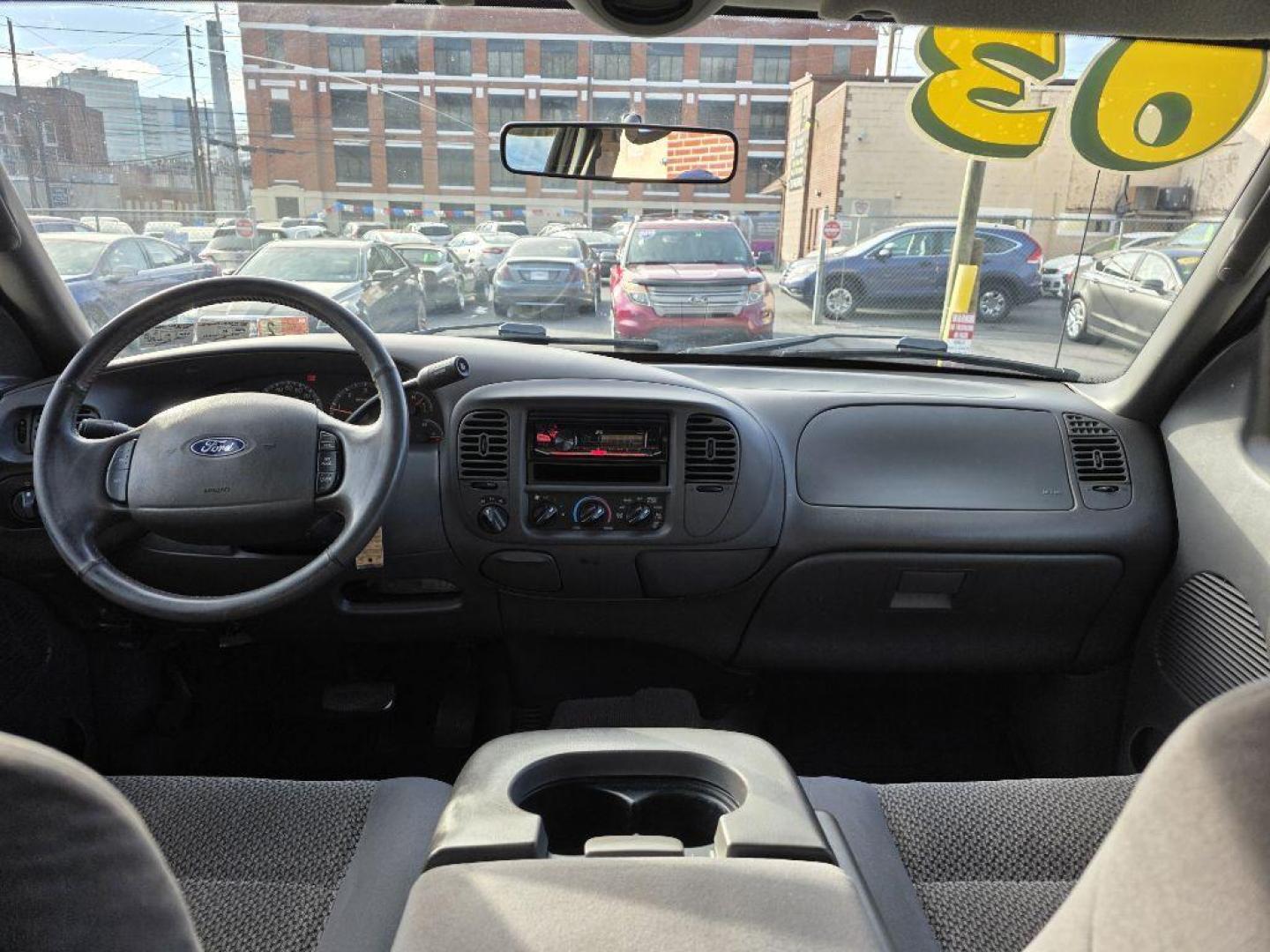 2003 SILVER FORD F150 SUPERCREW (1FTRW08L33K) with an 5.4L engine, Automatic transmission, located at 117 North Cameron Street, Harrisburg, PA, 17101, (717) 963-8962, 40.267021, -76.875351 - WE FINANCE!!! Good Credit/ Bad Credit/ No Credit - ALL Trade-Ins Welcomed!!! ***Guaranteed Credit Approval*** APPLY ONLINE or CALL us TODAY ;) Please call us to discuss your cash and financing options. - Photo#11