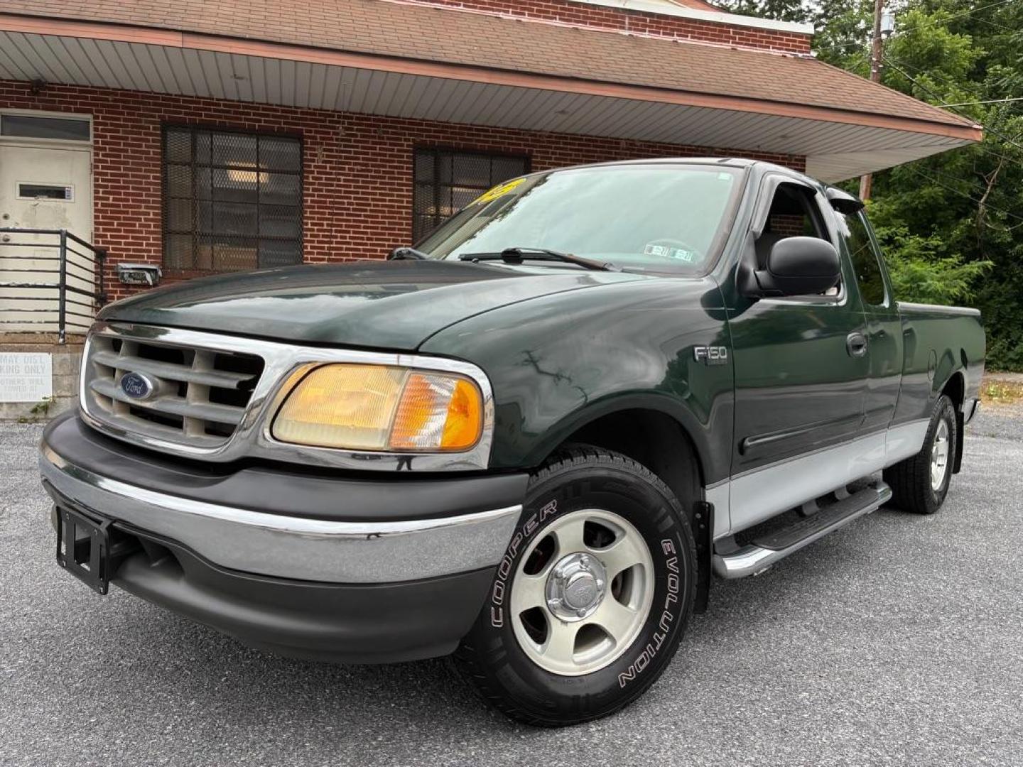 2003 GREEN FORD F150 (1FTRX17243N) with an 4.2L engine, Automatic transmission, located at 117 North Cameron Street, Harrisburg, PA, 17101, (717) 963-8962, 40.267021, -76.875351 - WE FINANCE!!! MOST vehicles are available for financing. Good Credit/ Challenged Credit/ No Credit - ALL Trade-Ins Welcomed!!! APPLY ONLINE or CALL us TODAY Please call us to discuss your cash and/or financing options. Thanks for checking our inventory! We're here to help.- Photo#0