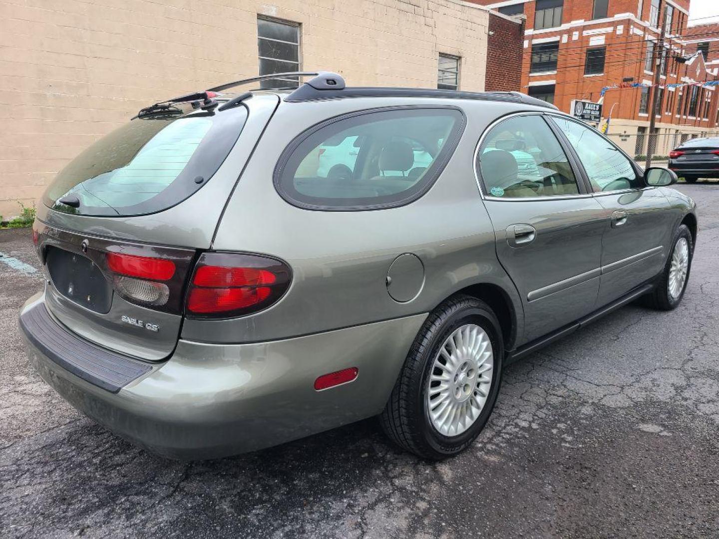 2003 GRAY MERCURY SABLE GS (1MEFM58U03A) with an 3.0L engine, Automatic transmission, located at 117 North Cameron Street, Harrisburg, PA, 17101, (717) 963-8962, 40.267021, -76.875351 - WE FINANCE!!! Good Credit/ Bad Credit/ No Credit - ALL Trade-Ins Welcomed!!! ***Guaranteed Credit Approval*** APPLY ONLINE or CALL us TODAY ;) Internet Prices and Marketplace Prices are SPECIAL discounted ***CASH DEALS*** Retail Prices are higher. Please call us to discuss your cash and finan - Photo#3