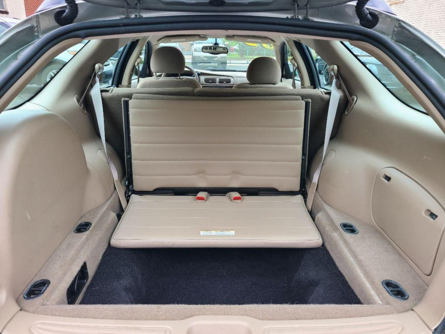 2003 GRAY MERCURY SABLE GS (1MEFM58U03A) with an 3.0L engine, Automatic transmission, located at 117 North Cameron Street, Harrisburg, PA, 17101, (717) 963-8962, 40.267021, -76.875351 - WE FINANCE!!! Good Credit/ Bad Credit/ No Credit - ALL Trade-Ins Welcomed!!! ***Guaranteed Credit Approval*** APPLY ONLINE or CALL us TODAY ;) Internet Prices and Marketplace Prices are SPECIAL discounted ***CASH DEALS*** Retail Prices are higher. Please call us to discuss your cash and finan - Photo#10