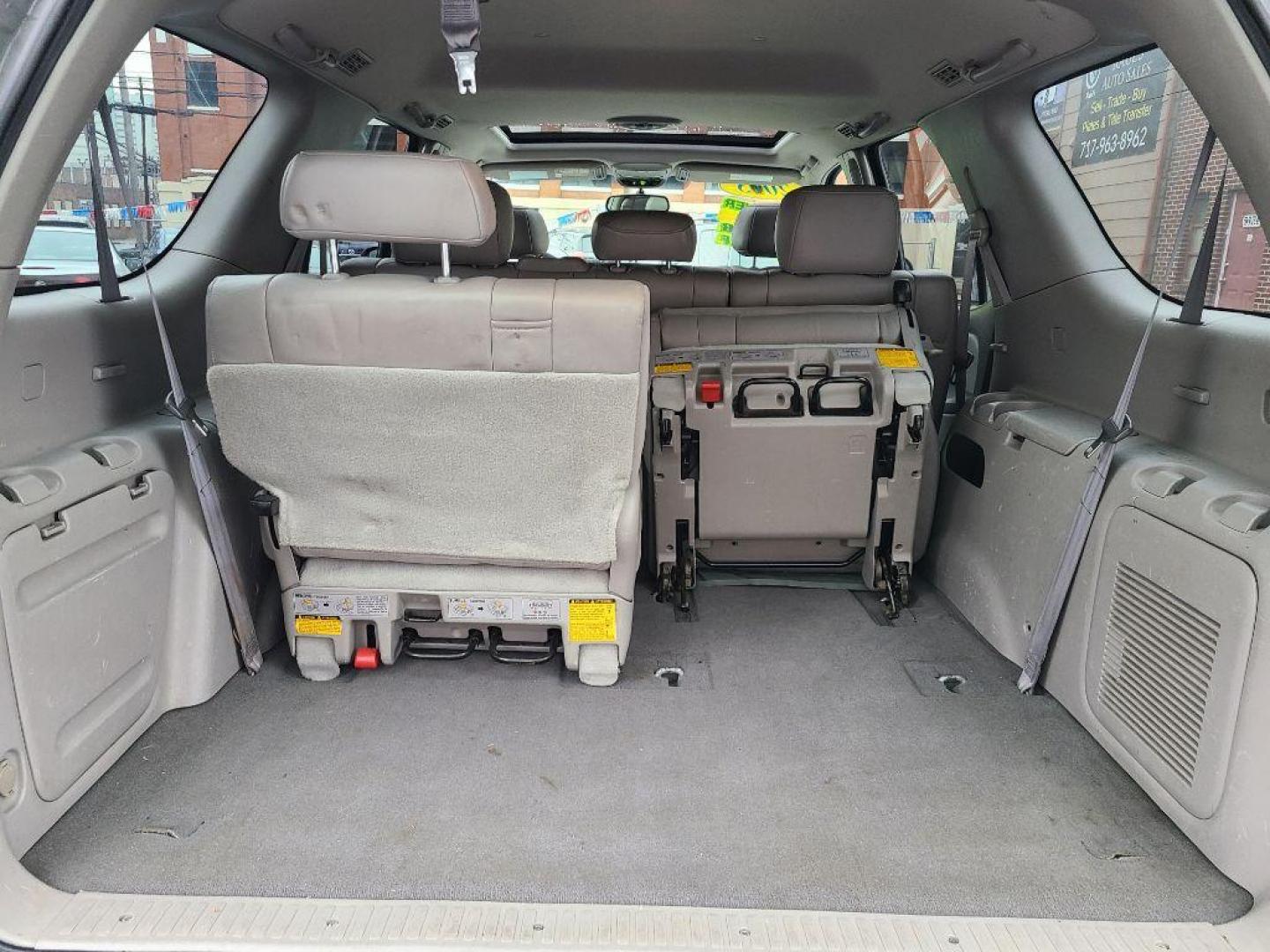 2003 SILVER TOYOTA SEQUOIA LIMITED (5TDBT48A03S) with an 4.7L engine, Automatic transmission, located at 117 North Cameron Street, Harrisburg, PA, 17101, (717) 963-8962, 40.267021, -76.875351 - WE FINANCE!!! Good Credit/ Bad Credit/ No Credit - ALL Trade-Ins Welcomed!!! ***Guaranteed Credit Approval*** APPLY ONLINE or CALL us TODAY ;) Internet Prices and Marketplace Prices are SPECIAL discounted ***CASH DEALS*** Retail Prices are higher. Please call us to discuss your cash and finan - Photo#13