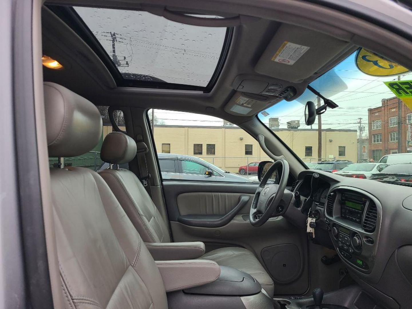 2003 SILVER TOYOTA SEQUOIA LIMITED (5TDBT48A03S) with an 4.7L engine, Automatic transmission, located at 117 North Cameron Street, Harrisburg, PA, 17101, (717) 963-8962, 40.267021, -76.875351 - WE FINANCE!!! Good Credit/ Bad Credit/ No Credit - ALL Trade-Ins Welcomed!!! ***Guaranteed Credit Approval*** APPLY ONLINE or CALL us TODAY ;) Internet Prices and Marketplace Prices are SPECIAL discounted ***CASH DEALS*** Retail Prices are higher. Please call us to discuss your cash and finan - Photo#8