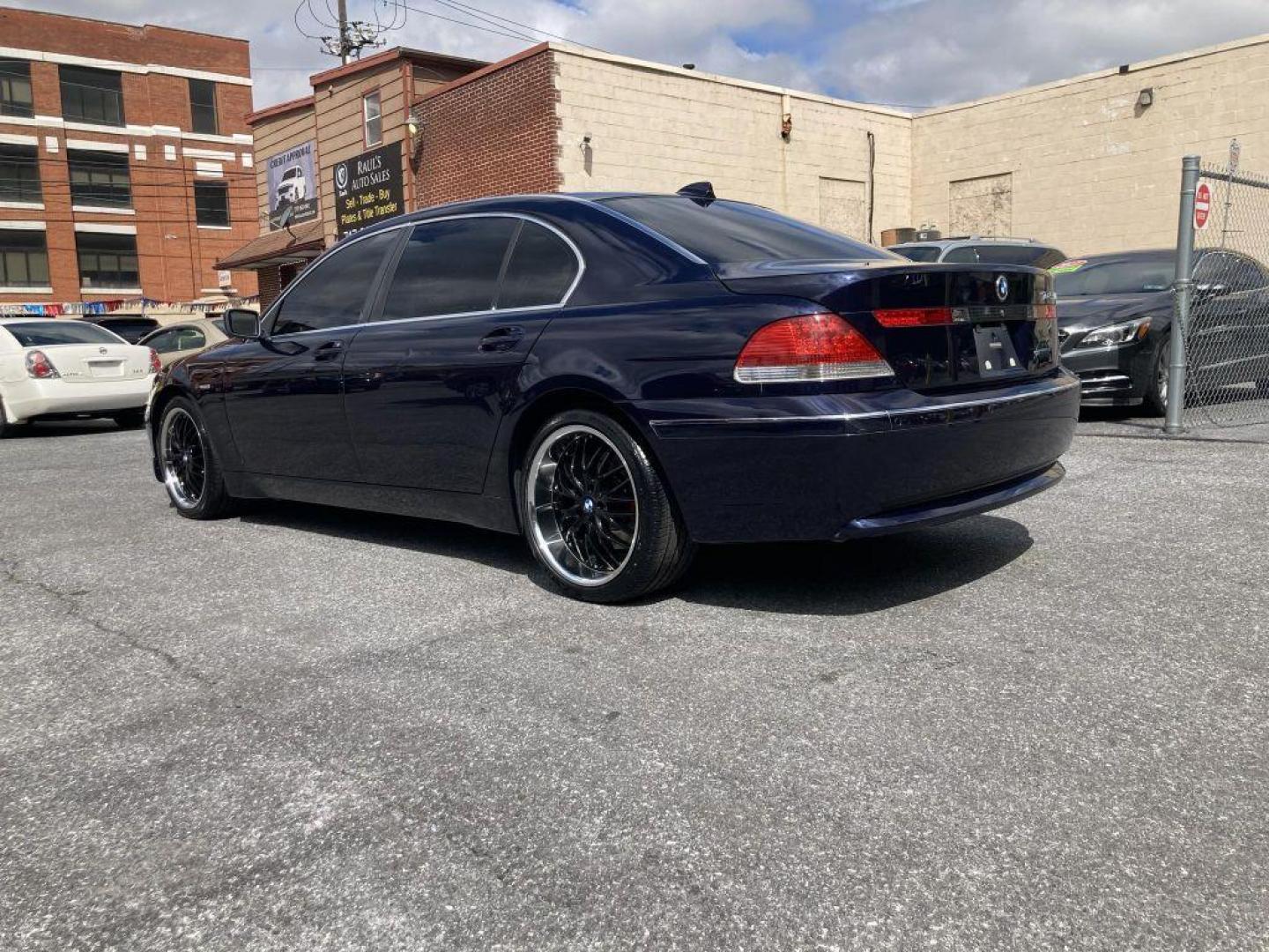 2004 BLACK BMW 745 LI (WBAGN63584D) with an 4.4L engine, Automatic transmission, located at 117 North Cameron Street, Harrisburg, PA, 17101, (717) 963-8962, 40.267021, -76.875351 - WE FINANCE!!! Good Credit/ Bad Credit/ No Credit - ALL Trade-Ins Welcomed!!! ***Guaranteed Credit Approval*** APPLY ONLINE or CALL us TODAY ;) Internet Prices and Marketplace Prices are SPECIAL discounted ***CASH DEALS*** Retail Prices are higher. Please call us to discuss your cash and finan - Photo#1