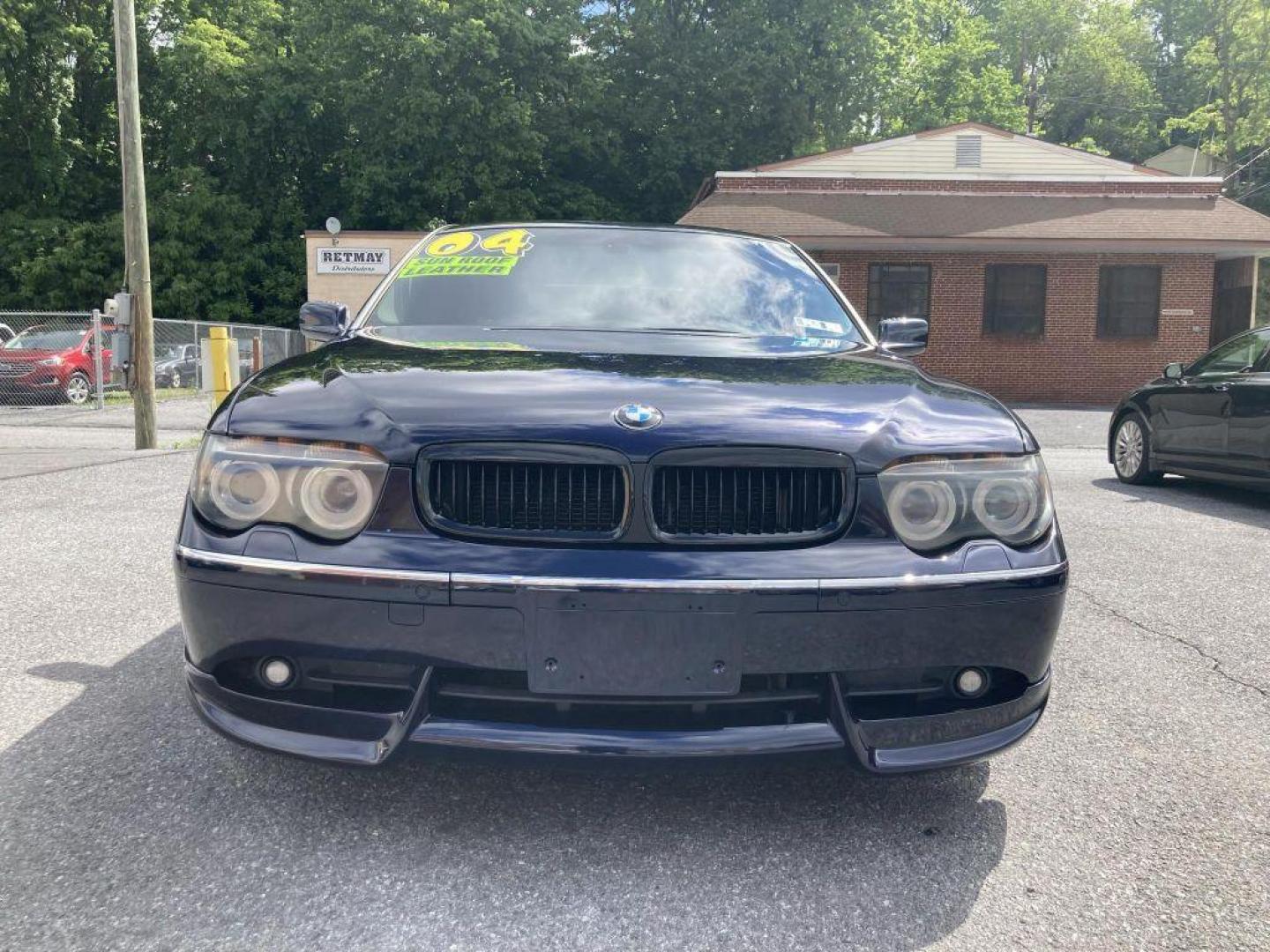 2004 BLACK BMW 745 LI (WBAGN63584D) with an 4.4L engine, Automatic transmission, located at 117 North Cameron Street, Harrisburg, PA, 17101, (717) 963-8962, 40.267021, -76.875351 - WE FINANCE!!! Good Credit/ Bad Credit/ No Credit - ALL Trade-Ins Welcomed!!! ***Guaranteed Credit Approval*** APPLY ONLINE or CALL us TODAY ;) Internet Prices and Marketplace Prices are SPECIAL discounted ***CASH DEALS*** Retail Prices are higher. Please call us to discuss your cash and finan - Photo#7