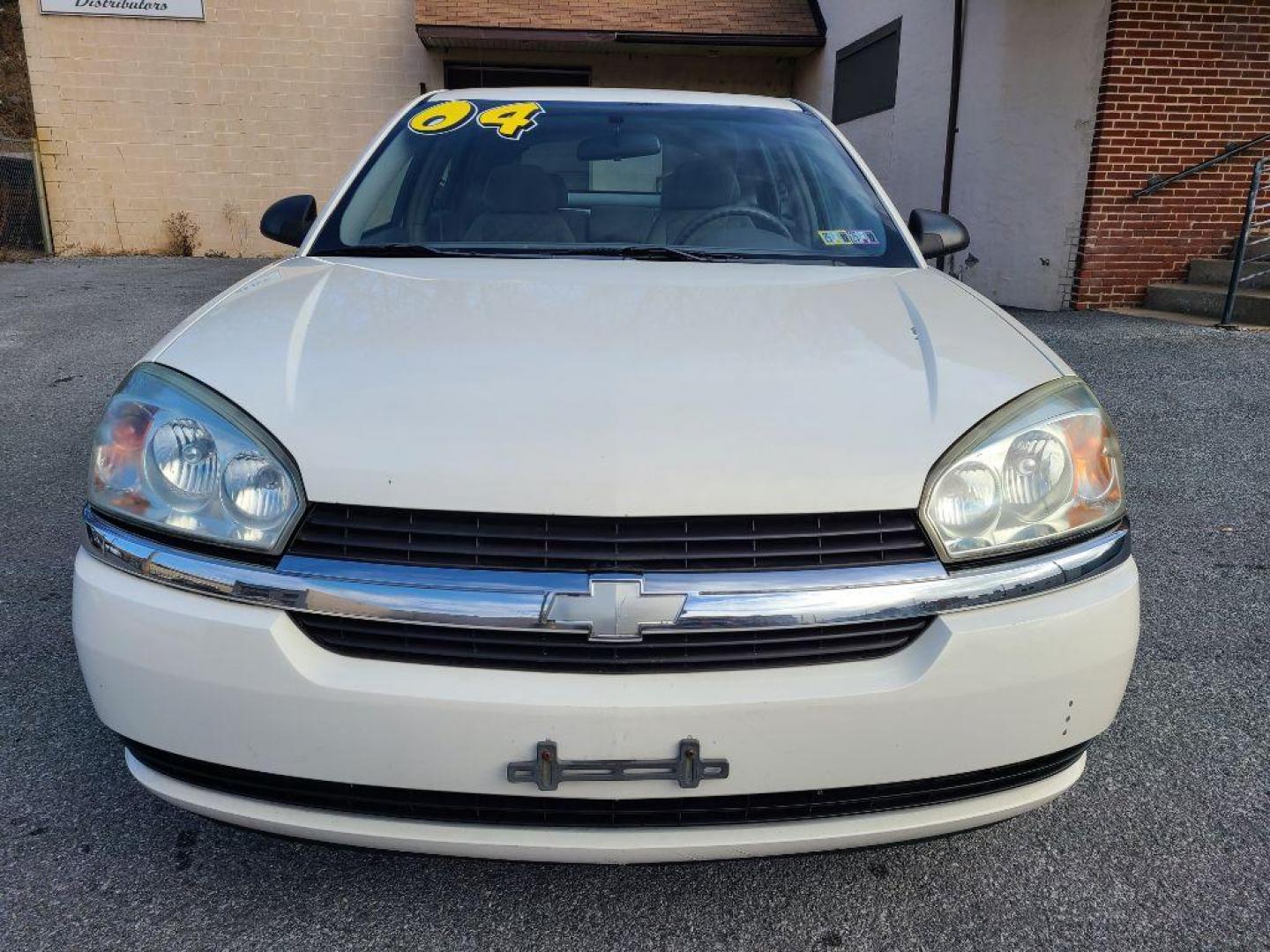 2004 WHITE CHEVROLET MALIBU MAXX LS (1G1ZT64864F) with an 3.5L engine, Automatic transmission, located at 117 North Cameron Street, Harrisburg, PA, 17101, (717) 963-8962, 40.267021, -76.875351 - WE FINANCE!!! Good Credit/ Bad Credit/ No Credit - ALL Trade-Ins Welcomed!!! ***Guaranteed Credit Approval*** APPLY ONLINE or CALL us TODAY ;) Internet Prices and Marketplace Prices are SPECIAL discounted ***CASH DEALS*** Retail Prices are higher. Please call us to discuss your cash and finan - Photo#7