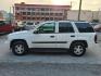 2004 WHITE CHEVROLET TRAILBLAZER LS (1GNDT13S642) with an 4.2L engine, Automatic transmission, located at 117 North Cameron Street, Harrisburg, PA, 17101, (717) 963-8962, 40.267021, -76.875351 - WE FINANCE!!! Good Credit/ Bad Credit/ No Credit - ALL Trade-Ins Welcomed!!! ***Guaranteed Credit Approval*** APPLY ONLINE or CALL us TODAY ;) Please call us to discuss your cash and financing options. - Photo#1