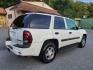 2004 WHITE CHEVROLET TRAILBLAZER LS (1GNDT13S642) with an 4.2L engine, Automatic transmission, located at 117 North Cameron Street, Harrisburg, PA, 17101, (717) 963-8962, 40.267021, -76.875351 - WE FINANCE!!! Good Credit/ Bad Credit/ No Credit - ALL Trade-Ins Welcomed!!! ***Guaranteed Credit Approval*** APPLY ONLINE or CALL us TODAY ;) Please call us to discuss your cash and financing options. - Photo#3