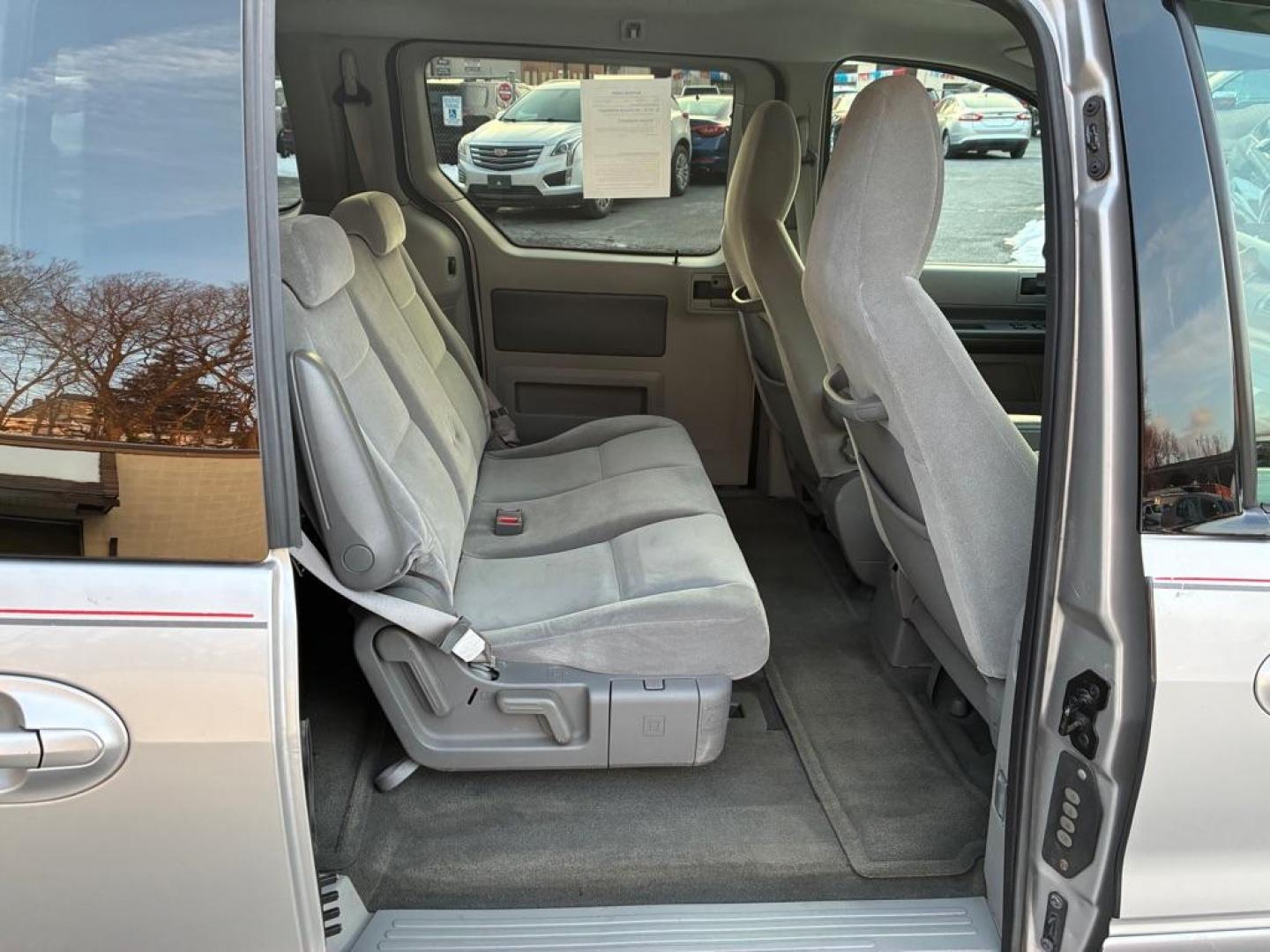 2004 SILVER FORD FREESTAR SES (2FMZA57614B) with an 3.9L engine, Automatic transmission, located at 117 North Cameron Street, Harrisburg, PA, 17101, (717) 963-8962, 40.267021, -76.875351 - WE FINANCE!!! Good Credit/ Challenged Credit/ No Credit - ALL Trade-Ins Welcomed!!! APPLY ONLINE or CALL us TODAY ;) Please call us to discuss your cash and/or financing options. - Photo#9