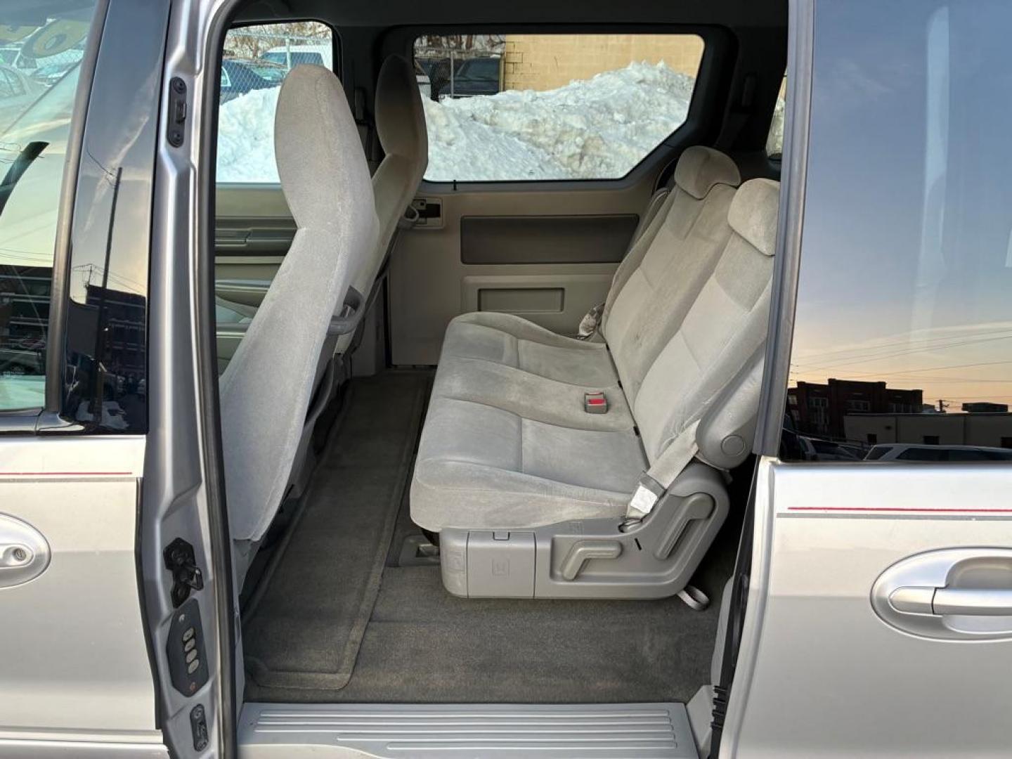 2004 SILVER FORD FREESTAR SES (2FMZA57614B) with an 3.9L engine, Automatic transmission, located at 117 North Cameron Street, Harrisburg, PA, 17101, (717) 963-8962, 40.267021, -76.875351 - WE FINANCE!!! Good Credit/ Challenged Credit/ No Credit - ALL Trade-Ins Welcomed!!! APPLY ONLINE or CALL us TODAY ;) Please call us to discuss your cash and/or financing options. - Photo#12