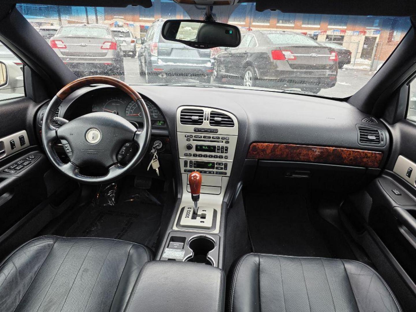 2004 SILVER LINCOLN LS SPORT (1LNHM87A04Y) with an 3.9L engine, Automatic transmission, located at 117 North Cameron Street, Harrisburg, PA, 17101, (717) 963-8962, 40.267021, -76.875351 - WE FINANCE!!! Good Credit/ Challenged Credit/ No Credit - ALL Trade-Ins Welcomed!!! APPLY ONLINE or CALL us TODAY ;) Please call us to discuss your cash and/or financing options. - Photo#11