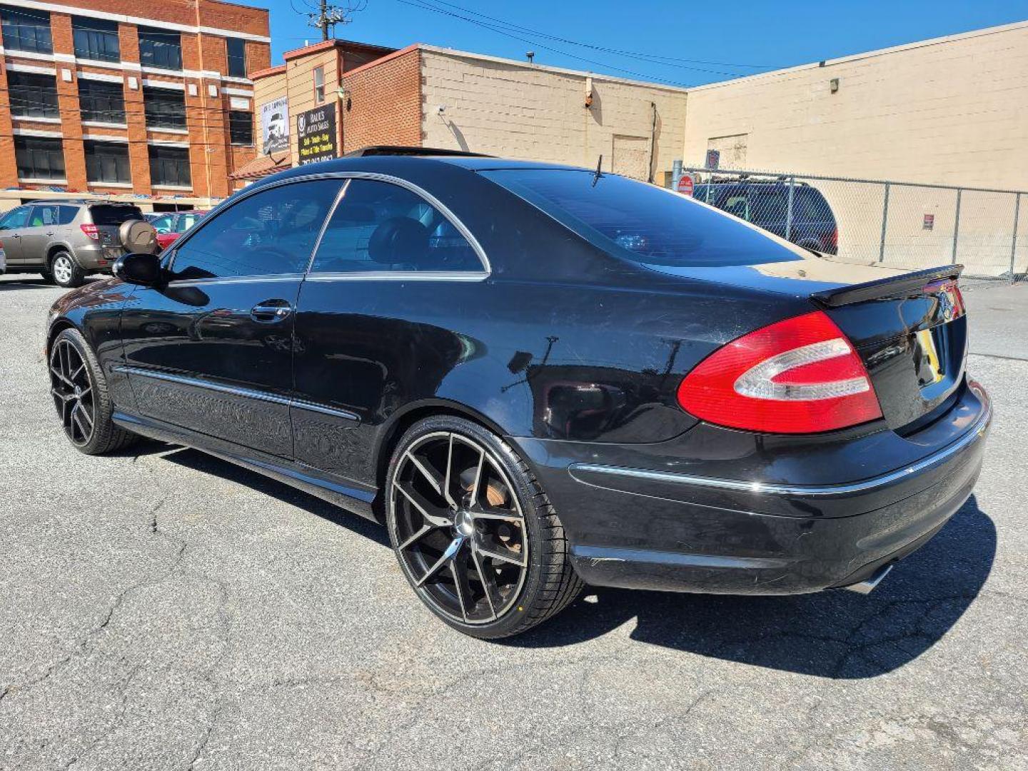 2004 BLACK MERCEDES-BENZ CLK 500 (WDBTJ75JX4F) with an 5.0L engine, Automatic transmission, located at 117 North Cameron Street, Harrisburg, PA, 17101, (717) 963-8962, 40.267021, -76.875351 - WE FINANCE!!! Good Credit/ Bad Credit/ No Credit - ALL Trade-Ins Welcomed!!! ***Guaranteed Credit Approval*** APPLY ONLINE or CALL us TODAY ;) Internet Prices and Marketplace Prices are SPECIAL discounted ***CASH DEALS*** Retail Prices are higher. Please call us to discuss your cash and finan - Photo#2