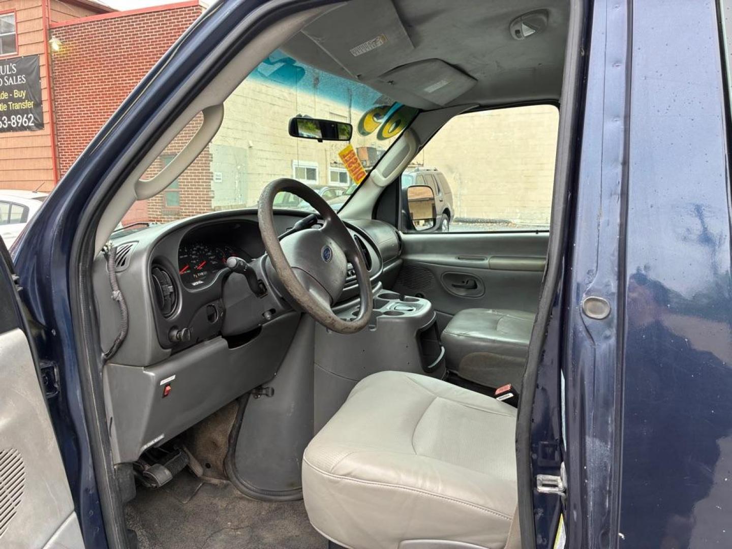 2005 BLUE FORD ECONOLINE E350 SUPER DUTY VAN (1FTSE34P85H) with an 6.0L engine, Automatic transmission, located at 117 North Cameron Street, Harrisburg, PA, 17101, (717) 963-8962, 40.267021, -76.875351 - WE FINANCE!!! MOST vehicles are available for financing. Good Credit/ Challenged Credit/ No Credit - ALL Trade-Ins Welcomed!!! APPLY ONLINE or CALL us TODAY Please call us to discuss your cash and/or financing options. Thanks for checking our inventory! We're here to help. - Photo#11
