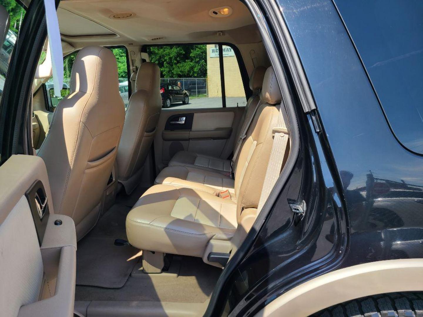 2005 BLACK FORD EXPEDITION EDDIE BAUER (1FMFU18545L) with an 5.4L engine, Automatic transmission, located at 117 North Cameron Street, Harrisburg, PA, 17101, (717) 963-8962, 40.267021, -76.875351 - WE FINANCE!!! Good Credit/ Bad Credit/ No Credit - ALL Trade-Ins Welcomed!!! ***Guaranteed Credit Approval*** APPLY ONLINE or CALL us TODAY ;) Internet Prices and Marketplace Prices are SPECIAL discounted ***CASH DEALS*** Retail Prices are higher. Please call us to discuss your cash and finan - Photo#18