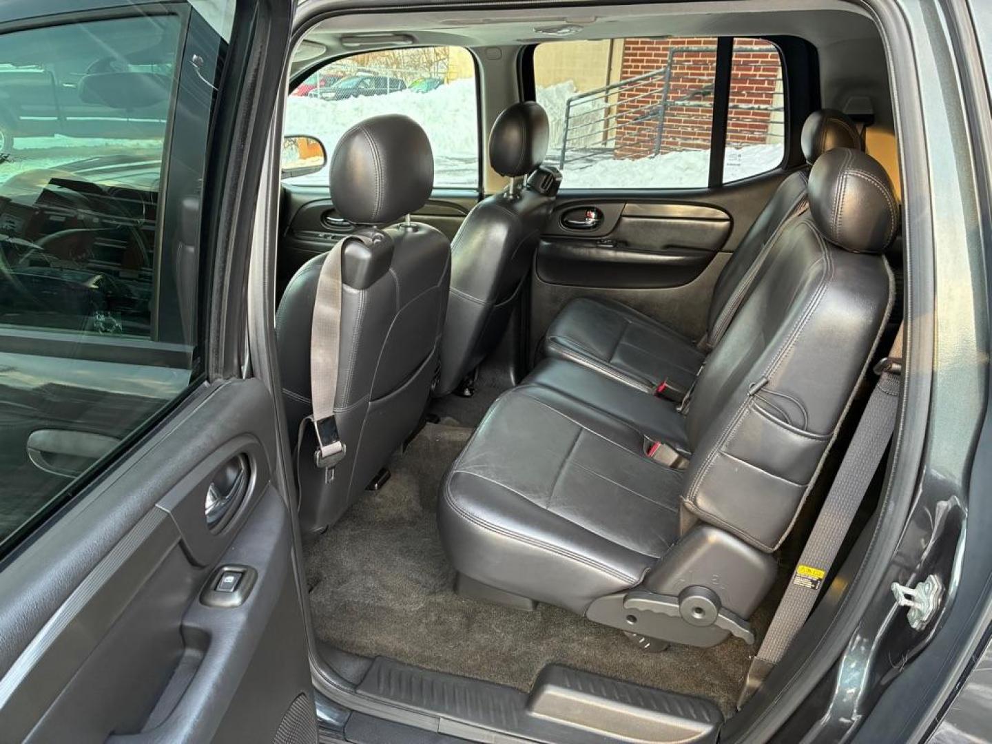 2005 BLACK GMC ENVOY XL SLE (1GKET16S056) with an 4.2L engine, Automatic transmission, located at 117 North Cameron Street, Harrisburg, PA, 17101, (717) 963-8962, 40.267021, -76.875351 - WE FINANCE!!! Good Credit/ Bad Credit/ No Credit - ALL Trade-Ins Welcomed!!! ***Guaranteed Credit Approval*** APPLY ONLINE or CALL us TODAY ;) Please call us to discuss your cash and financing options. - Photo#14