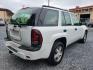 2006 WHITE CHEVROLET TRAILBLAZER LS (1GNDT13S162) with an 4.2L engine, Automatic transmission, located at 117 North Cameron Street, Harrisburg, PA, 17101, (717) 963-8962, 40.267021, -76.875351 - WE FINANCE!!! Good Credit/ Bad Credit/ No Credit - ALL Trade-Ins Welcomed!!! ***Guaranteed Credit Approval*** APPLY ONLINE or CALL us TODAY ;) Please call us to discuss your cash and financing options. - Photo#4