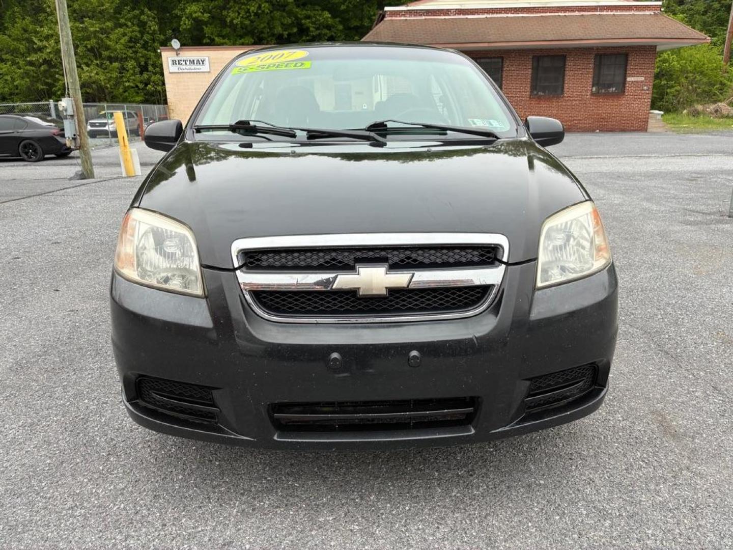 2007 BLACK CHEVROLET AVEO LT (KL1TG56647B) with an 1.6L engine, Automatic transmission, located at 117 North Cameron Street, Harrisburg, PA, 17101, (717) 963-8962, 40.267021, -76.875351 - WE FINANCE!!! Good Credit/ Challenged Credit/ No Credit - ALL Trade-Ins Welcomed!!! APPLY ONLINE or CALL us TODAY ;) Please call us to discuss your cash and/or financing options. - Photo#7