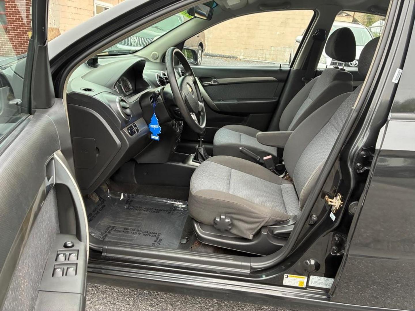 2007 BLACK CHEVROLET AVEO LT (KL1TG56647B) with an 1.6L engine, Automatic transmission, located at 117 North Cameron Street, Harrisburg, PA, 17101, (717) 963-8962, 40.267021, -76.875351 - WE FINANCE!!! Good Credit/ Challenged Credit/ No Credit - ALL Trade-Ins Welcomed!!! APPLY ONLINE or CALL us TODAY ;) Please call us to discuss your cash and/or financing options. - Photo#13