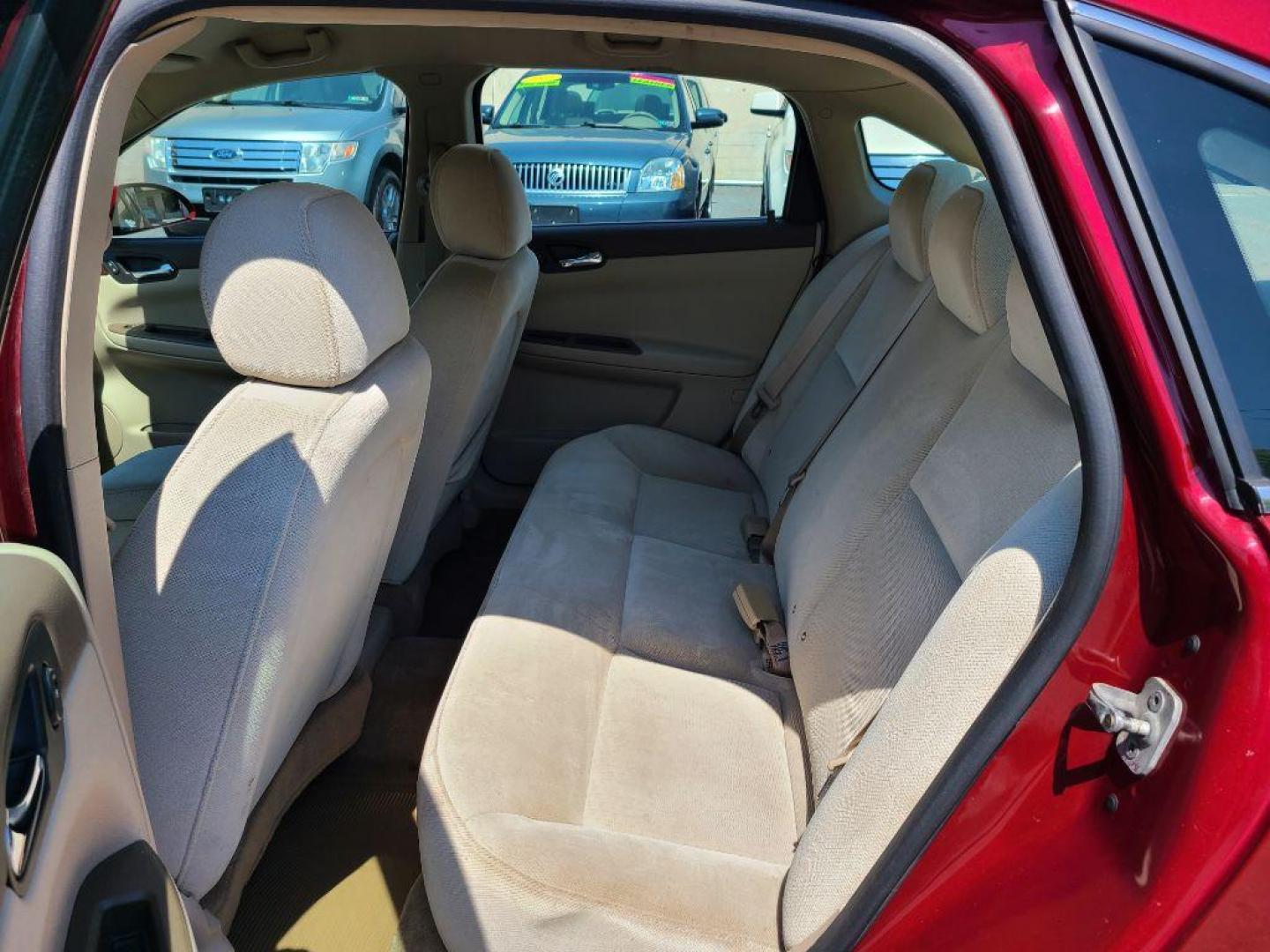 2007 RED CHEVROLET IMPALA LT (2G1WT58K379) with an 3.5L engine, Automatic transmission, located at 117 North Cameron Street, Harrisburg, PA, 17101, (717) 963-8962, 40.267021, -76.875351 - WE FINANCE!!! Good Credit/ Bad Credit/ No Credit - ALL Trade-Ins Welcomed!!! ***Guaranteed Credit Approval*** APPLY ONLINE or CALL us TODAY ;) Internet Prices and Marketplace Prices are SPECIAL discounted ***CASH DEALS*** Retail Prices are higher. Please call us to discuss your cash and finan - Photo#11