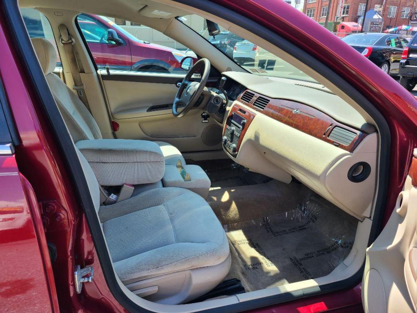 2007 RED CHEVROLET IMPALA LT (2G1WT58K379) with an 3.5L engine, Automatic transmission, located at 117 North Cameron Street, Harrisburg, PA, 17101, (717) 963-8962, 40.267021, -76.875351 - WE FINANCE!!! Good Credit/ Bad Credit/ No Credit - ALL Trade-Ins Welcomed!!! ***Guaranteed Credit Approval*** APPLY ONLINE or CALL us TODAY ;) Internet Prices and Marketplace Prices are SPECIAL discounted ***CASH DEALS*** Retail Prices are higher. Please call us to discuss your cash and finan - Photo#8