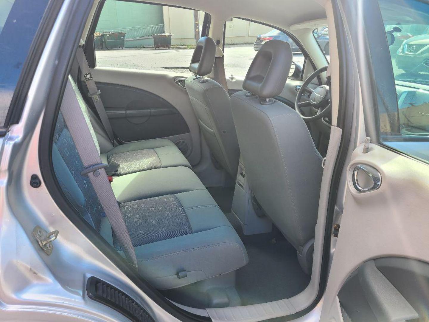 2007 SILVER CHRYSLER PT CRUISER WAGON (3A4FY48B77T) with an 2.4L engine, Automatic transmission, located at 117 North Cameron Street, Harrisburg, PA, 17101, (717) 963-8962, 40.267021, -76.875351 - WE FINANCE!!! Good Credit/ Bad Credit/ No Credit - ALL Trade-Ins Welcomed!!! ***Guaranteed Credit Approval*** APPLY ONLINE or CALL us TODAY ;) Please call us to discuss your cash and financing options. - Photo#10