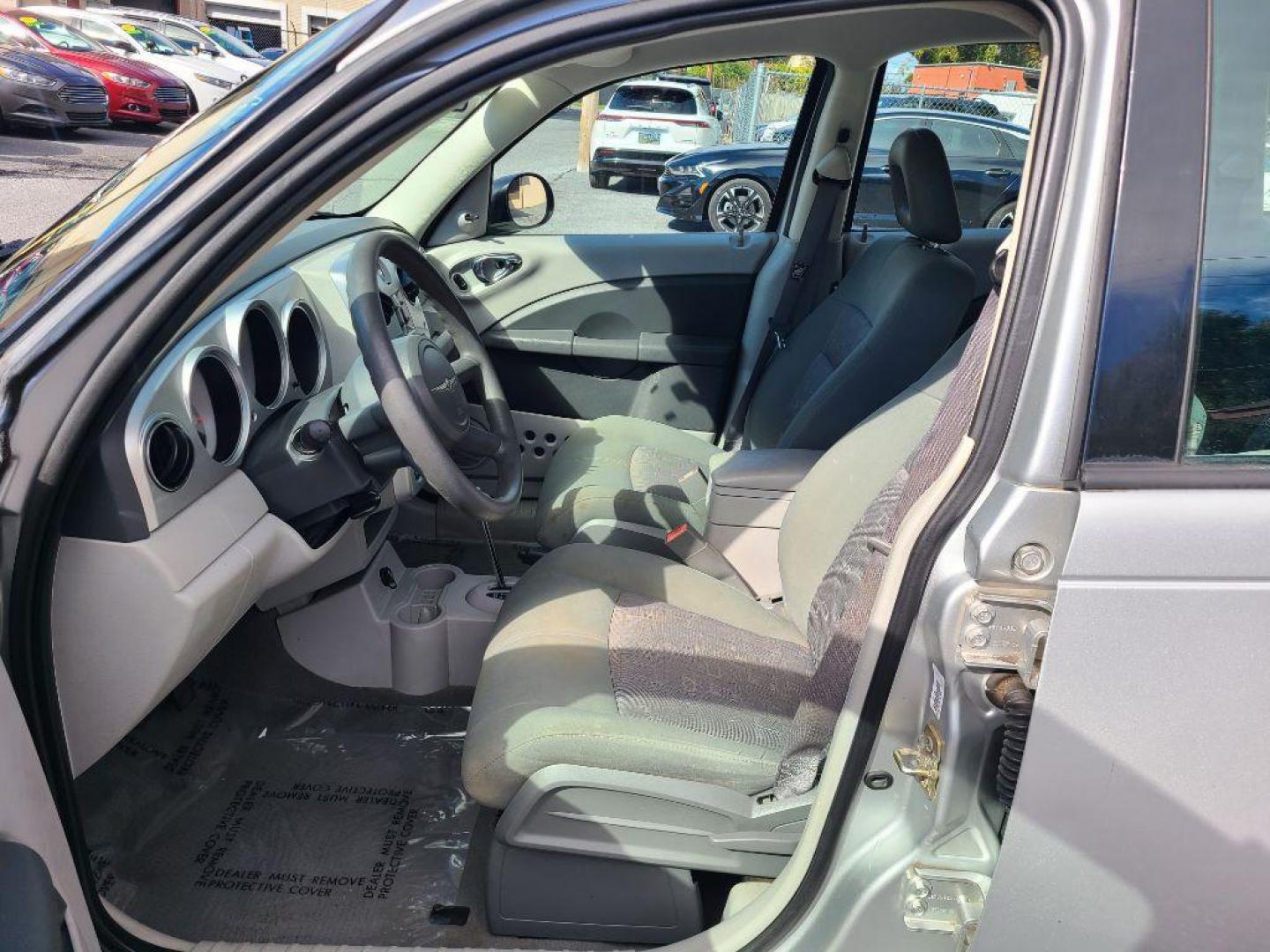 2007 SILVER CHRYSLER PT CRUISER WAGON (3A4FY48B77T) with an 2.4L engine, Automatic transmission, located at 117 North Cameron Street, Harrisburg, PA, 17101, (717) 963-8962, 40.267021, -76.875351 - WE FINANCE!!! Good Credit/ Bad Credit/ No Credit - ALL Trade-Ins Welcomed!!! ***Guaranteed Credit Approval*** APPLY ONLINE or CALL us TODAY ;) Please call us to discuss your cash and financing options. - Photo#13