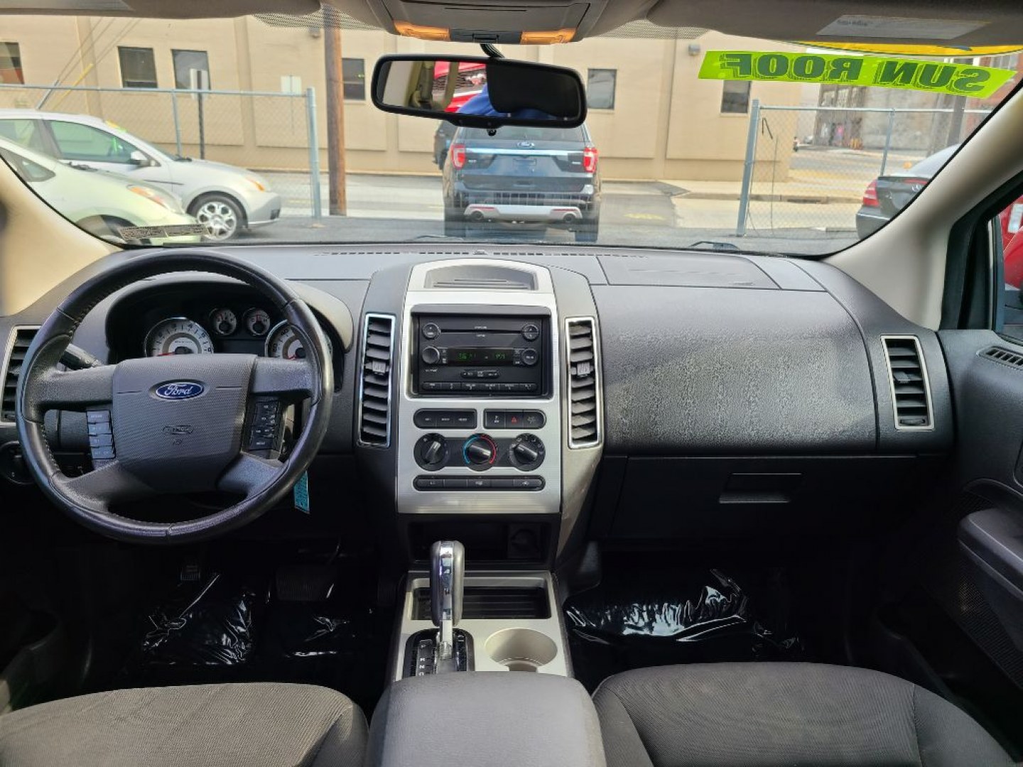 2007 RED FORD EDGE SEL (2FMDK38C77B) with an 3.5L engine, Automatic transmission, located at 117 North Cameron Street, Harrisburg, PA, 17101, (717) 963-8962, 40.267021, -76.875351 - WE FINANCE!!! Good Credit/ Challenged Credit/ No Credit - ALL Trade-Ins Welcomed!!! APPLY ONLINE or CALL us TODAY ;) Please call us to discuss your cash and/or financing options.- Photo#10