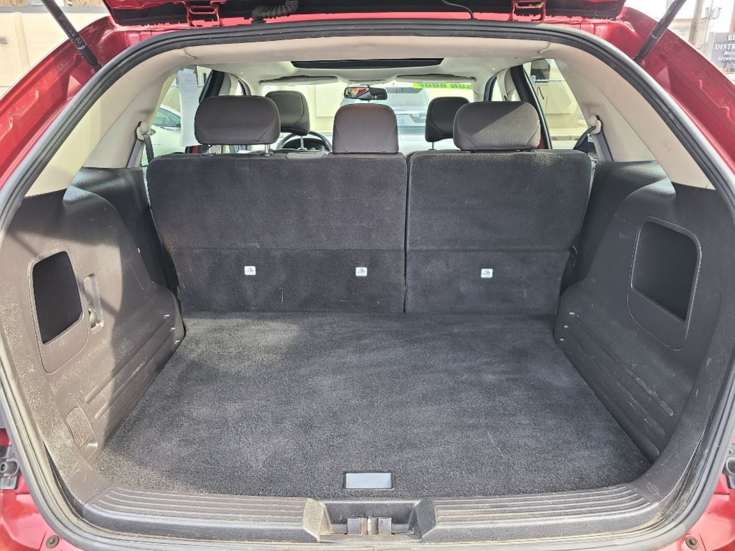 2007 RED FORD EDGE SEL (2FMDK38C77B) with an 3.5L engine, Automatic transmission, located at 117 North Cameron Street, Harrisburg, PA, 17101, (717) 963-8962, 40.267021, -76.875351 - WE FINANCE!!! Good Credit/ Challenged Credit/ No Credit - ALL Trade-Ins Welcomed!!! APPLY ONLINE or CALL us TODAY ;) Please call us to discuss your cash and/or financing options.- Photo#12