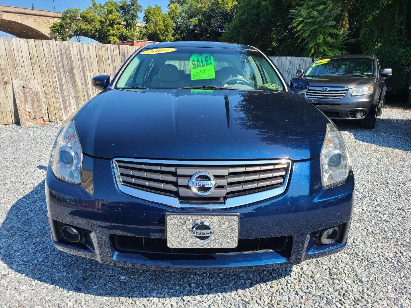 2007 BLUE NISSAN MAXIMA SE (1N4BA41E07C) with an 3.5L engine, Continuously Variable transmission, located at 117 North Cameron Street, Harrisburg, PA, 17101, (717) 963-8962, 40.267021, -76.875351 - WE FINANCE!!! Good Credit/ Bad Credit/ No Credit - ALL Trade-Ins Welcomed!!! ***Guaranteed Credit Approval*** APPLY ONLINE or CALL us TODAY ;) Internet Prices and Marketplace Prices are SPECIAL discounted ***CASH DEALS*** Retail Prices are higher. Please call us to discuss your cash and finan - Photo#7