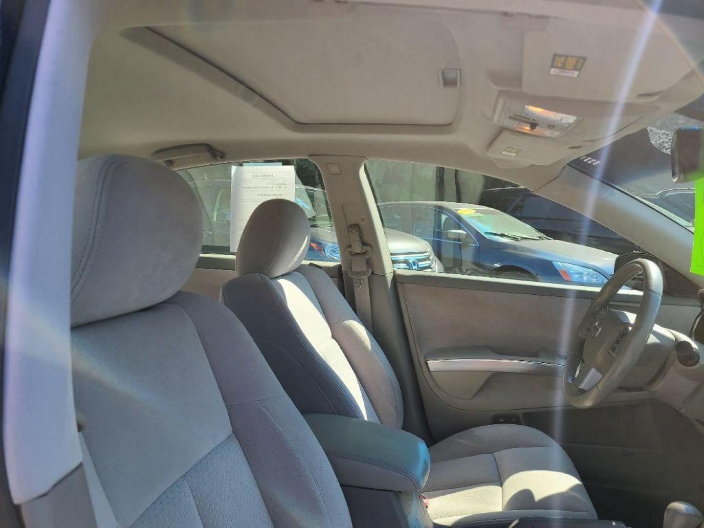 2007 BLUE NISSAN MAXIMA SE (1N4BA41E07C) with an 3.5L engine, Continuously Variable transmission, located at 117 North Cameron Street, Harrisburg, PA, 17101, (717) 963-8962, 40.267021, -76.875351 - WE FINANCE!!! Good Credit/ Bad Credit/ No Credit - ALL Trade-Ins Welcomed!!! ***Guaranteed Credit Approval*** APPLY ONLINE or CALL us TODAY ;) Internet Prices and Marketplace Prices are SPECIAL discounted ***CASH DEALS*** Retail Prices are higher. Please call us to discuss your cash and finan - Photo#8