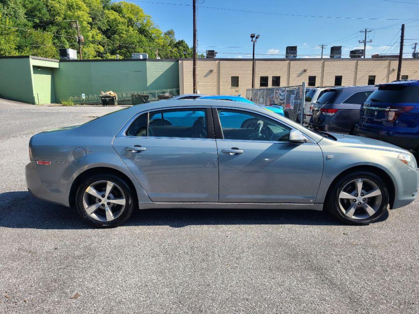 2008 GRAY CHEVROLET MALIBU 2LT (1G1ZJ57B684) with an 2.4L engine, Automatic transmission, located at 117 North Cameron Street, Harrisburg, PA, 17101, (717) 963-8962, 40.267021, -76.875351 - Photo#5