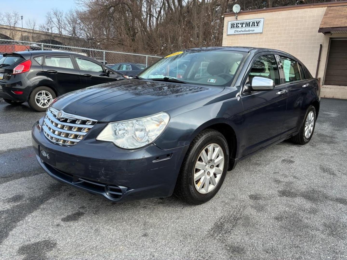 2008 BLUE CHRYSLER SEBRING LX (1C3LC46R58N) with an 2.7L engine, Automatic transmission, located at 117 North Cameron Street, Harrisburg, PA, 17101, (717) 963-8962, 40.267021, -76.875351 - WE FINANCE!!! Good Credit/ Challenged Credit/ No Credit - ALL Trade-Ins Welcomed!!! APPLY ONLINE or CALL us TODAY ;) Please call us to discuss your cash and/or financing options. - Photo#0