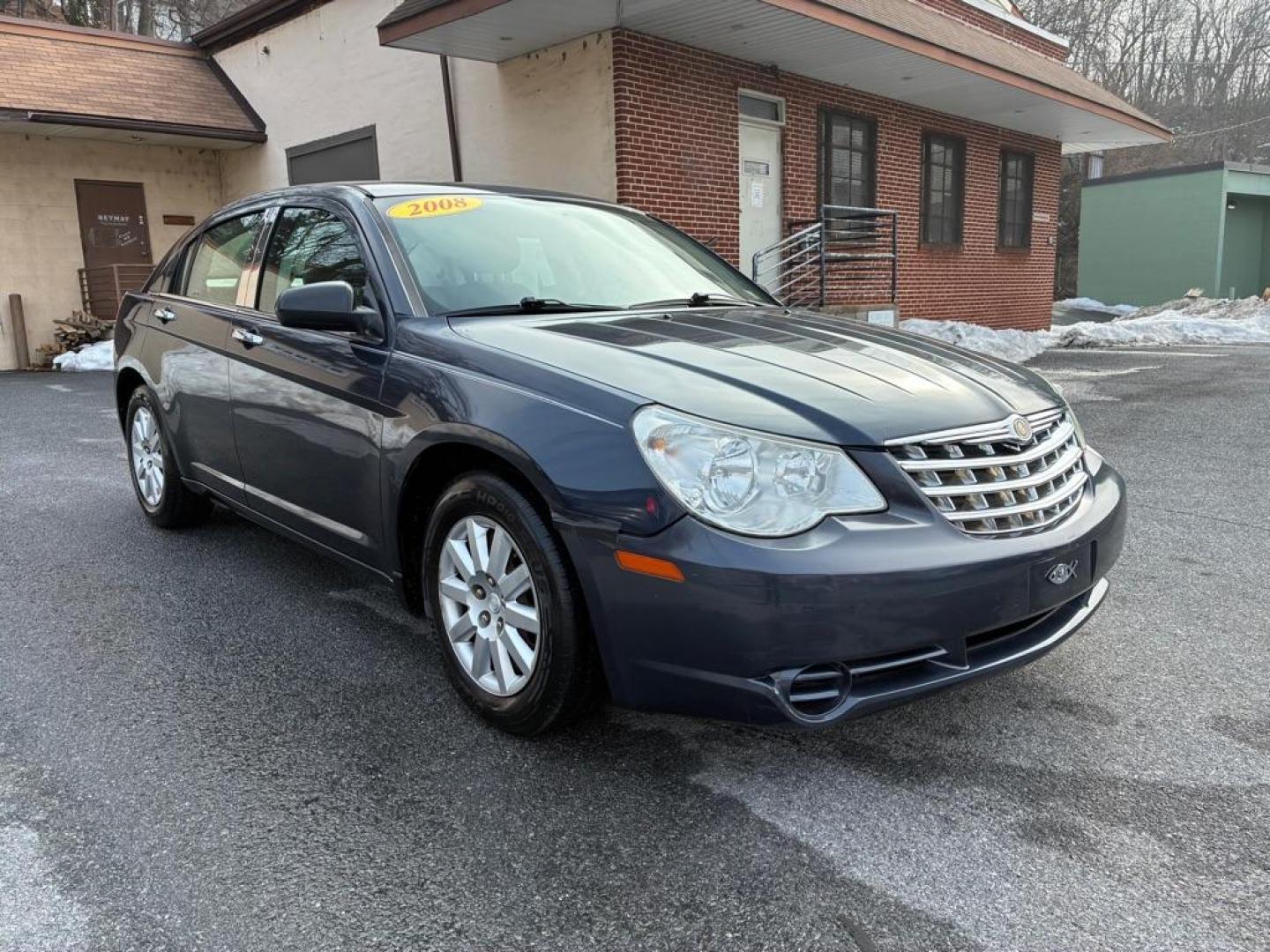 2008 BLUE CHRYSLER SEBRING LX (1C3LC46R58N) with an 2.7L engine, Automatic transmission, located at 117 North Cameron Street, Harrisburg, PA, 17101, (717) 963-8962, 40.267021, -76.875351 - WE FINANCE!!! Good Credit/ Challenged Credit/ No Credit - ALL Trade-Ins Welcomed!!! APPLY ONLINE or CALL us TODAY ;) Please call us to discuss your cash and/or financing options. - Photo#6