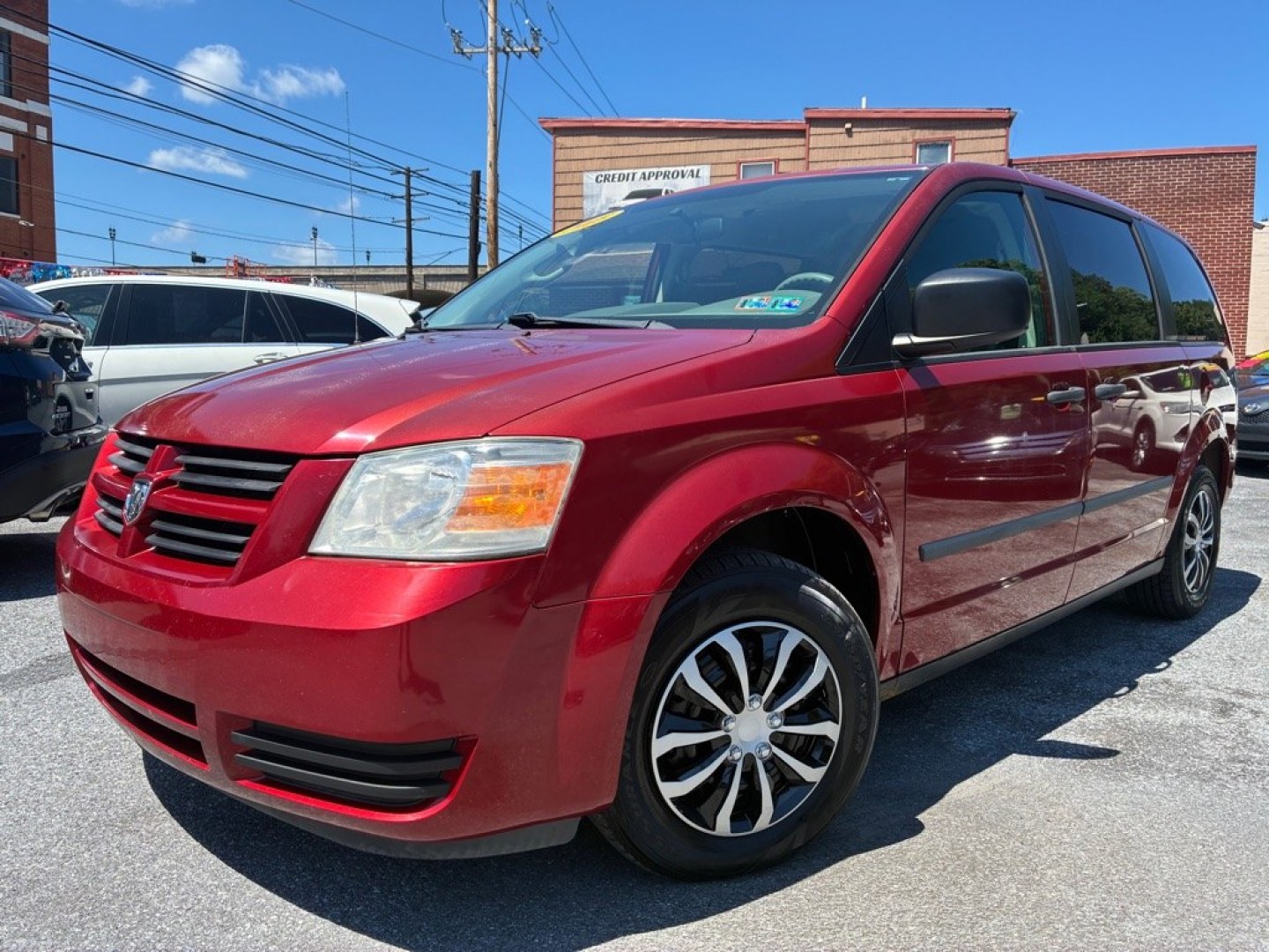 2008 RED DODGE GRAND CARAVAN SE (1D8HN44HX8B) with an 3.3L engine, Automatic transmission, located at 117 North Cameron Street, Harrisburg, PA, 17101, (717) 963-8962, 40.267021, -76.875351 - WE FINANCE!!! MOST vehicles are available for financing. Good Credit/ Challenged Credit/ No Credit - ALL Trade-Ins Welcomed!!! APPLY ONLINE or CALL us TODAY Please call us to discuss your cash and/or financing options. Thanks for checking our inventory! We're here to help.- Photo#0