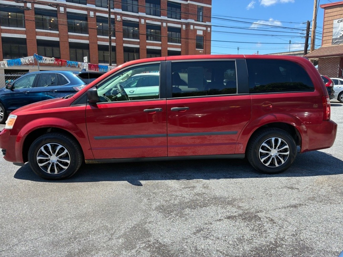 2008 RED DODGE GRAND CARAVAN SE (1D8HN44HX8B) with an 3.3L engine, Automatic transmission, located at 117 North Cameron Street, Harrisburg, PA, 17101, (717) 963-8962, 40.267021, -76.875351 - WE FINANCE!!! MOST vehicles are available for financing. Good Credit/ Challenged Credit/ No Credit - ALL Trade-Ins Welcomed!!! APPLY ONLINE or CALL us TODAY Please call us to discuss your cash and/or financing options. Thanks for checking our inventory! We're here to help.- Photo#1