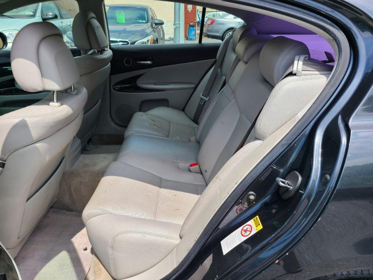 2008 GRAY LEXUS GS 350 (JTHCE96S880) with an 3.5L engine, Automatic transmission, located at 117 North Cameron Street, Harrisburg, PA, 17101, (717) 963-8962, 40.267021, -76.875351 - Photo#12
