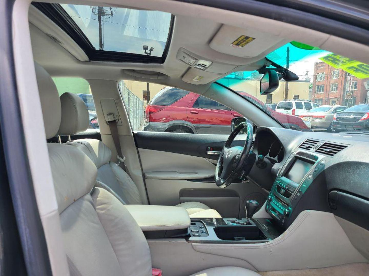 2008 GRAY LEXUS GS 350 (JTHCE96S880) with an 3.5L engine, Automatic transmission, located at 117 North Cameron Street, Harrisburg, PA, 17101, (717) 963-8962, 40.267021, -76.875351 - Photo#8