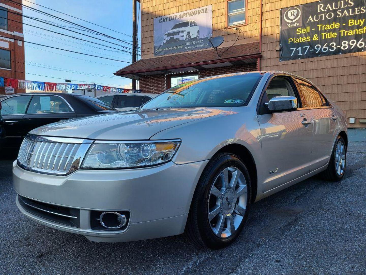2008 SILVER LINCOLN MKZ SEDAN (3LNHM26TX8R) with an 3.5L engine, Automatic transmission, located at 117 North Cameron Street, Harrisburg, PA, 17101, (717) 963-8962, 40.267021, -76.875351 - WE FINANCE!!! Good Credit/ Bad Credit/ No Credit - ALL Trade-Ins Welcomed!!! ***Guaranteed Credit Approval*** APPLY ONLINE or CALL us TODAY ;) Internet Prices and Marketplace Prices are SPECIAL discounted ***CASH DEALS*** Retail Prices are higher. Please call us to discuss your cash and finan - Photo#0