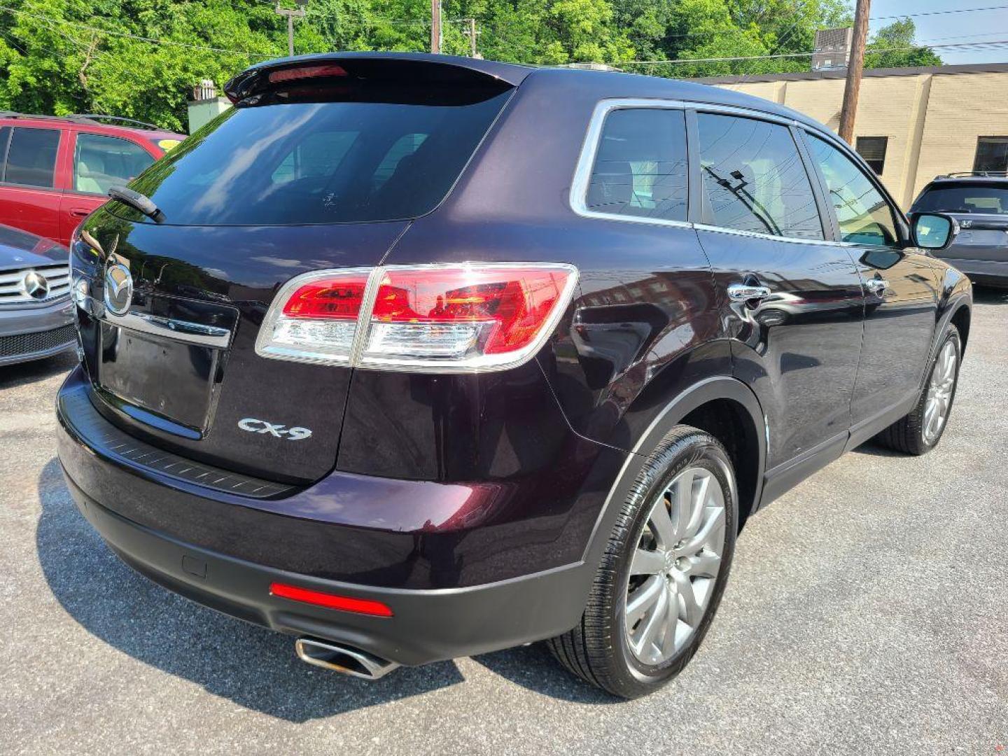 2008 PURPLE MAZDA CX-9 GRAND TOURING (JM3TB38V780) with an 3.7L engine, Automatic transmission, located at 117 North Cameron Street, Harrisburg, PA, 17101, (717) 963-8962, 40.267021, -76.875351 - WE FINANCE!!! Good Credit/ Bad Credit/ No Credit - ALL Trade-Ins Welcomed!!! ***Guaranteed Credit Approval*** APPLY ONLINE or CALL us TODAY ;) Internet Prices and Marketplace Prices are SPECIAL discounted ***CASH DEALS*** Retail Prices are higher. Please call us to discuss your cash and finan - Photo#4